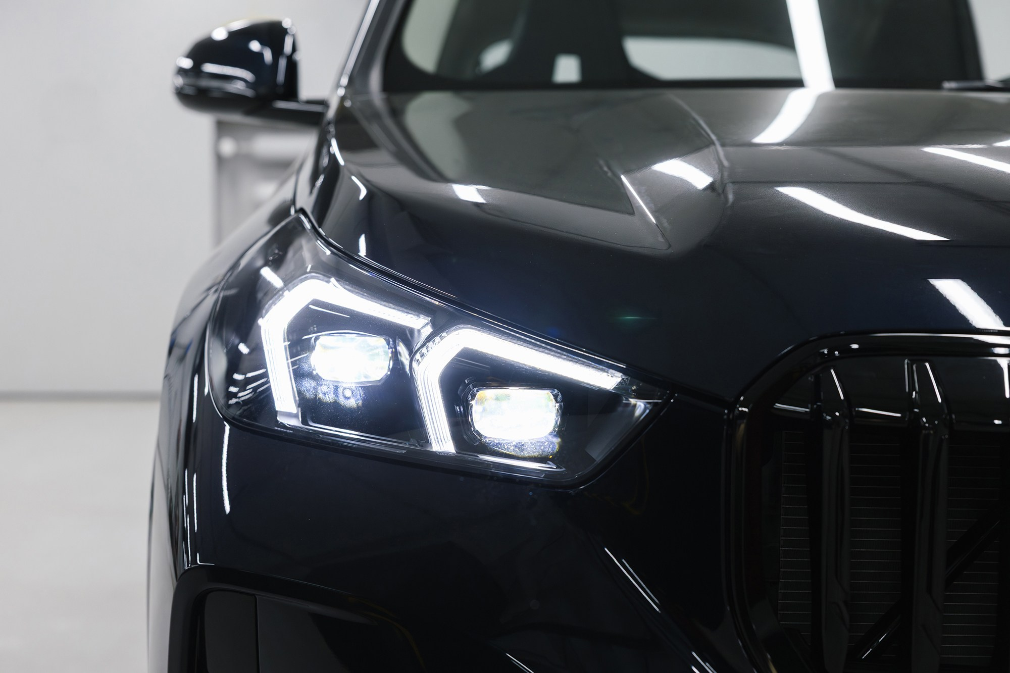 BMW X1 25Li. Новые автомобили