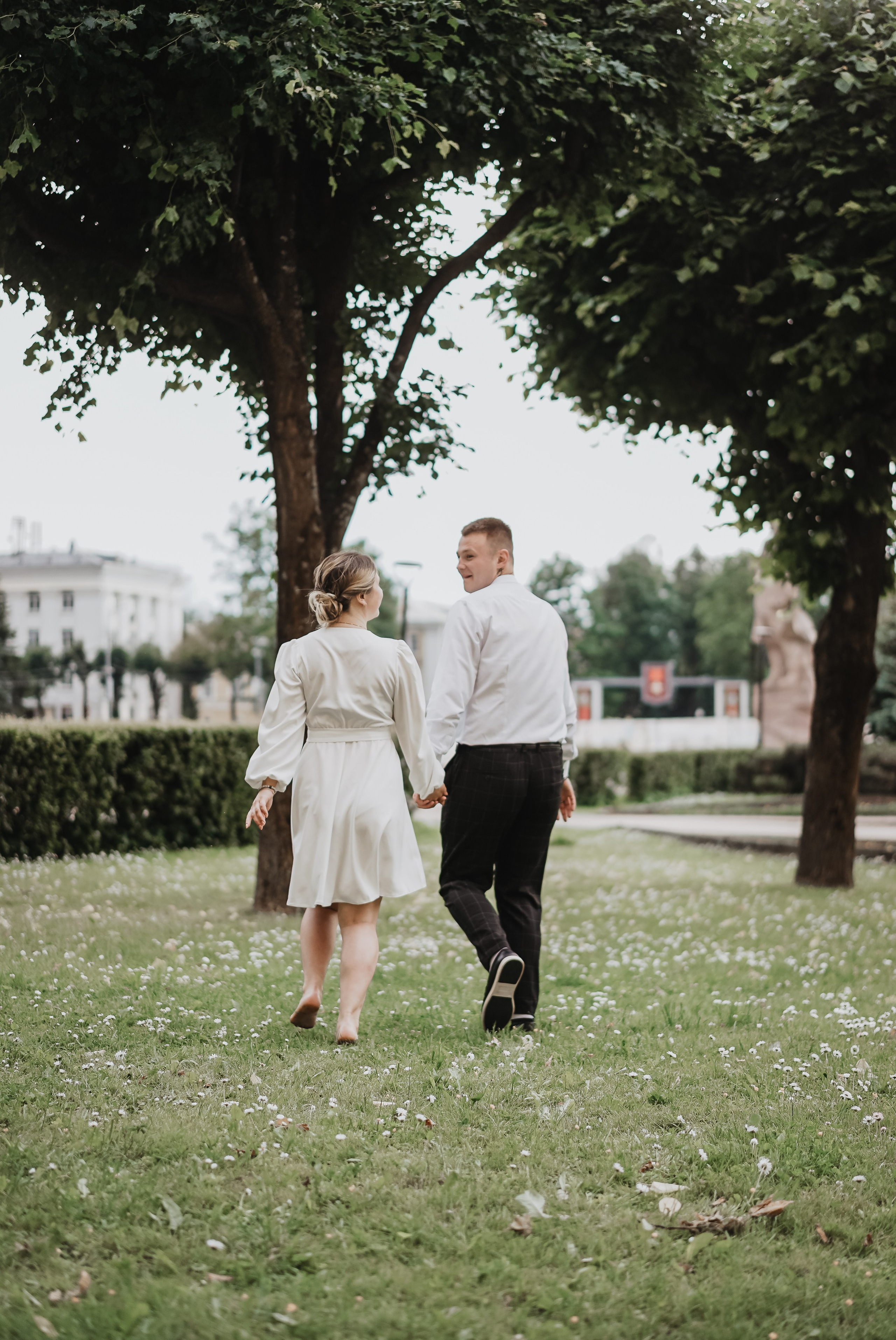 Лавстори для влюбленной пары. Фотограф и видеограф Смоленск | Студия Цезарь