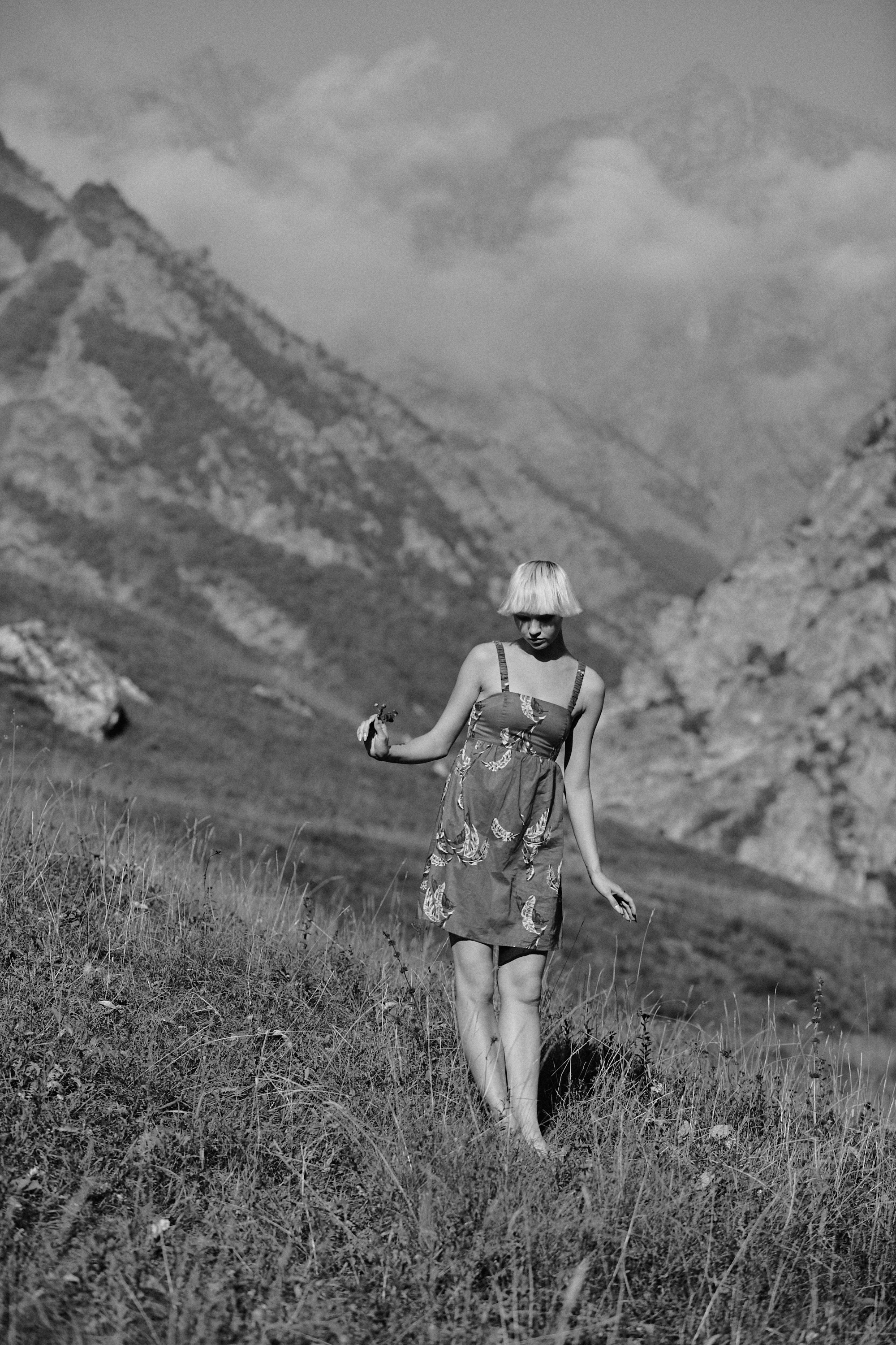 Летняя Фотосессия в горах Кавказа. Фотограф Продюсер в горах КБР / Москва  Нальчик Горы