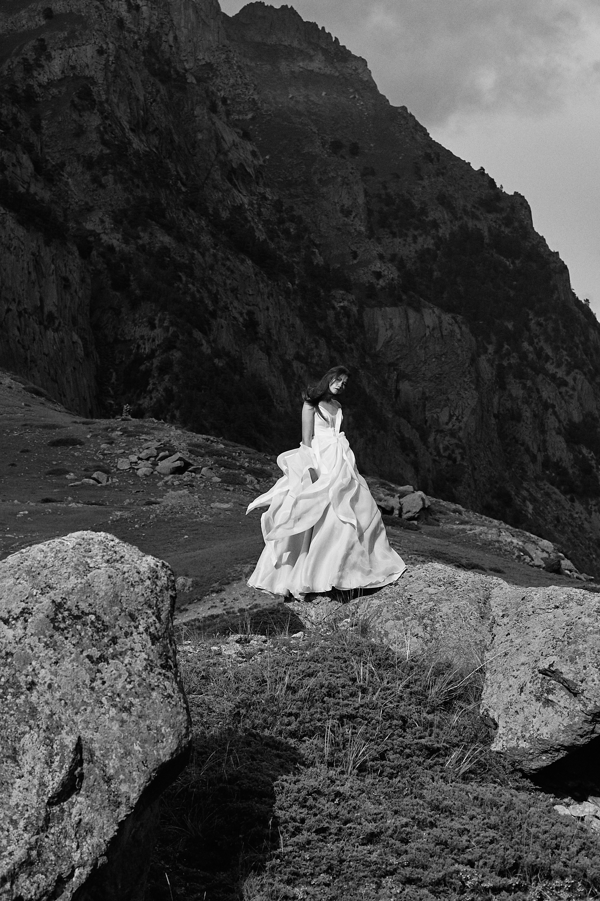 Фотосессия в горах Кавказа. Фотограф Продюсер в горах КБР / Москва  Нальчик Горы