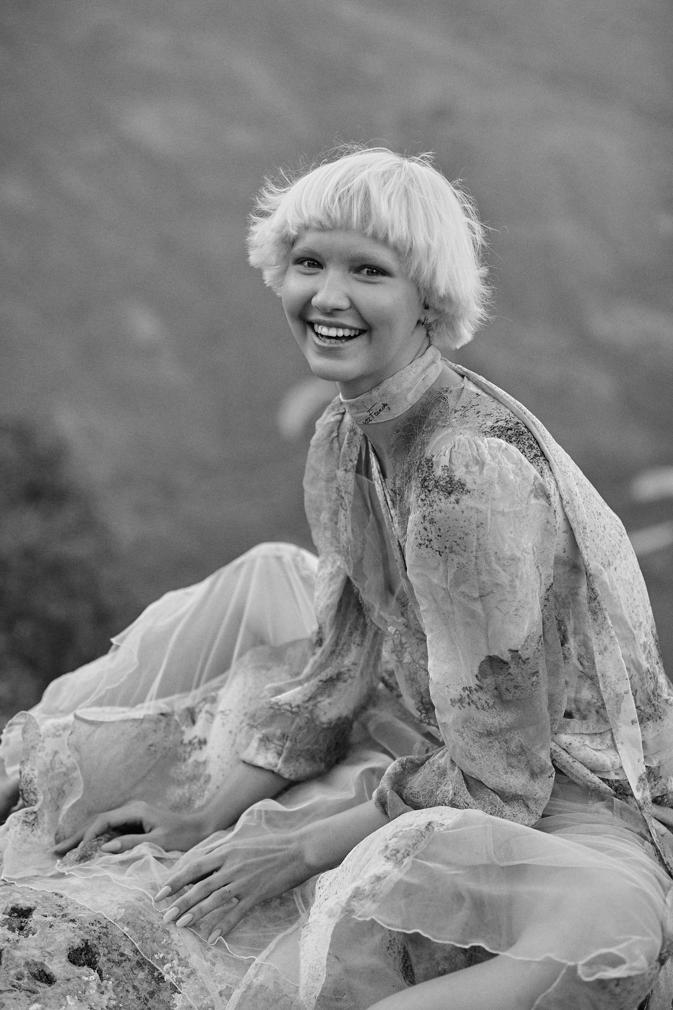 Фотосессия в платье в горах Кабардино-Балкарии. Фотограф Продюсер в горах КБР / Москва  Нальчик Горы