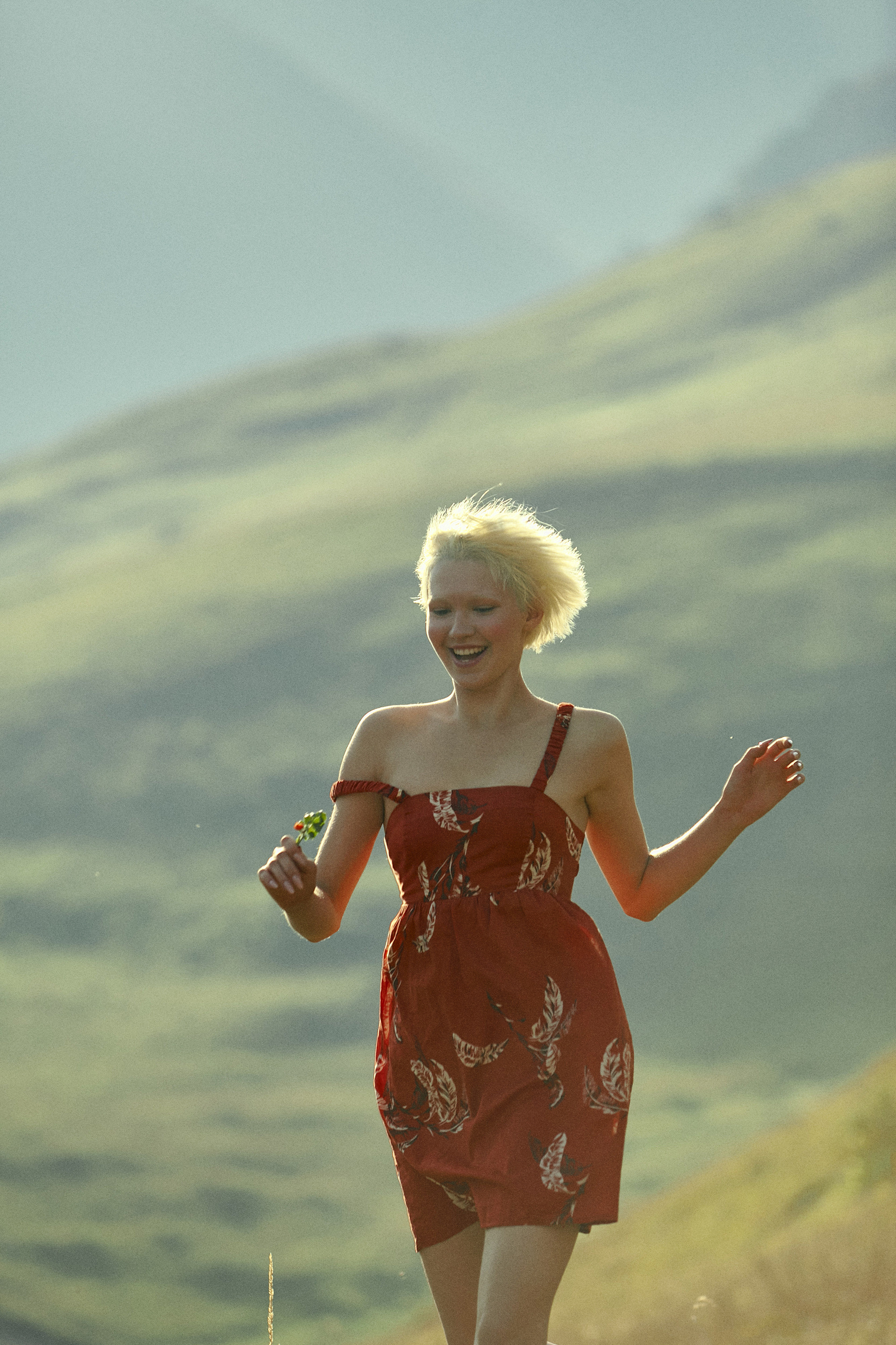 Летняя Фотосессия в горах Кавказа. Фотограф Продюсер в горах КБР / Москва  Нальчик Горы