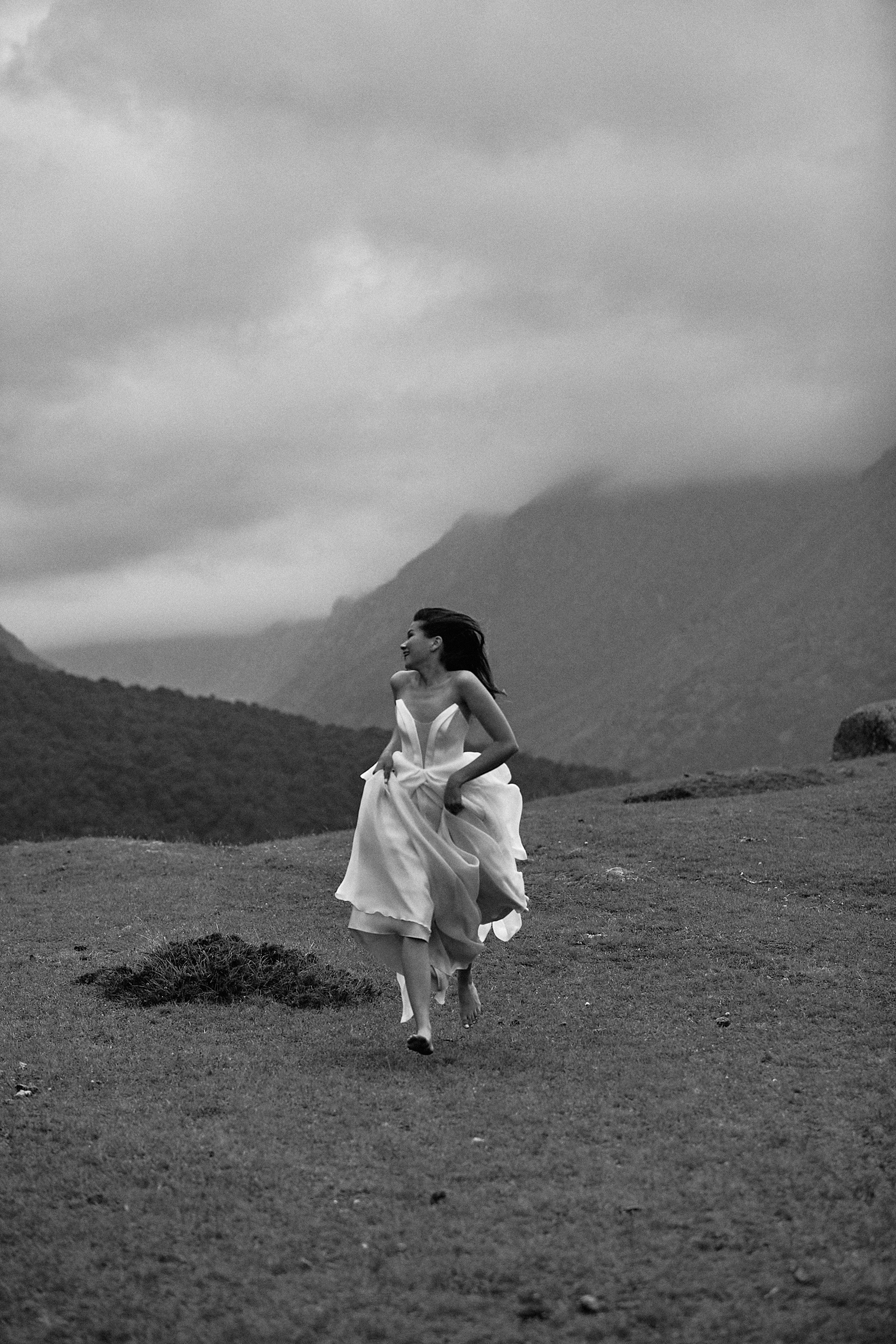 Фотосессия в горах Кавказа. Фотограф Продюсер в горах КБР / Москва  Нальчик Горы