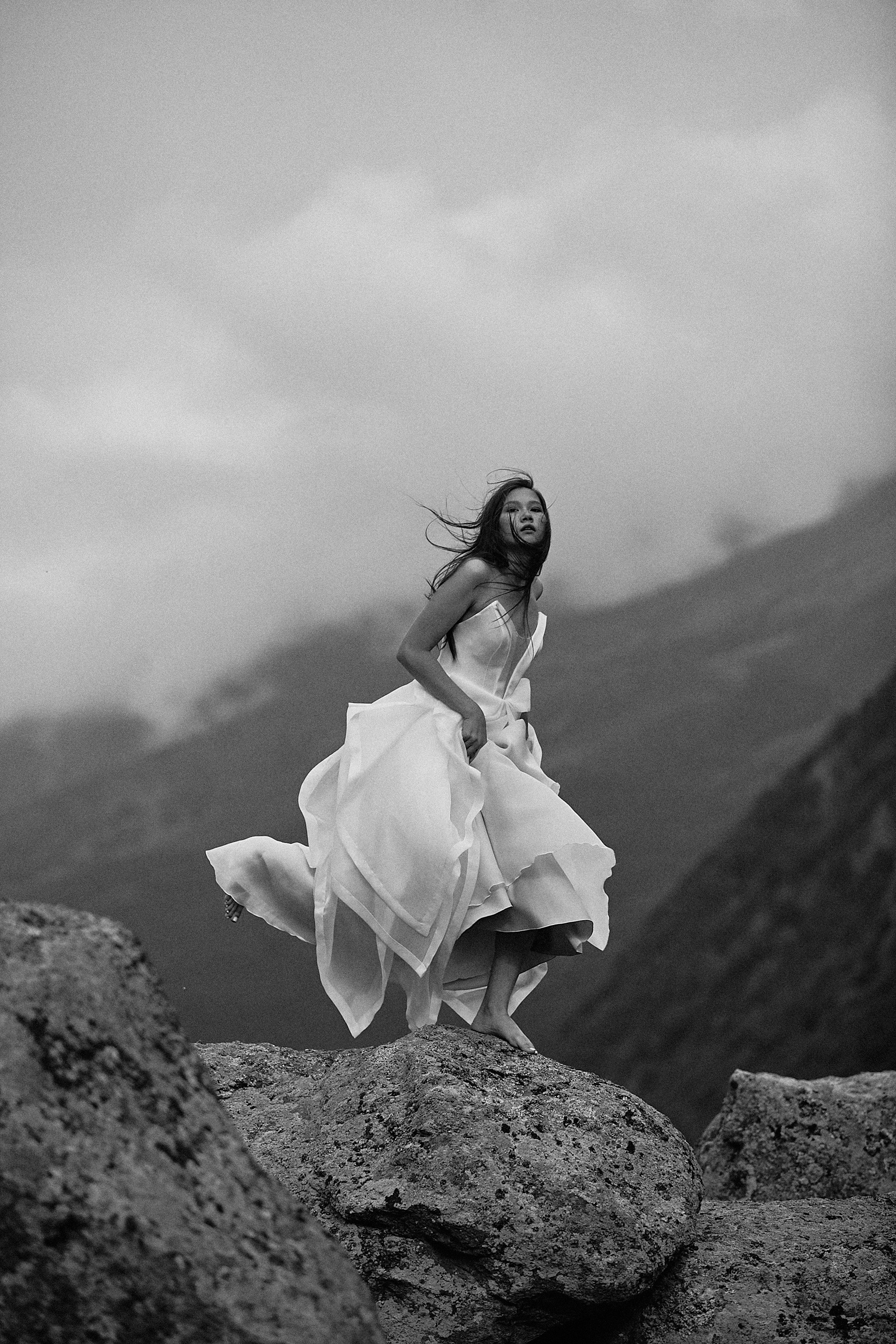 Фотосессия в горах Кавказа. Фотограф Продюсер в горах КБР / Москва  Нальчик Горы