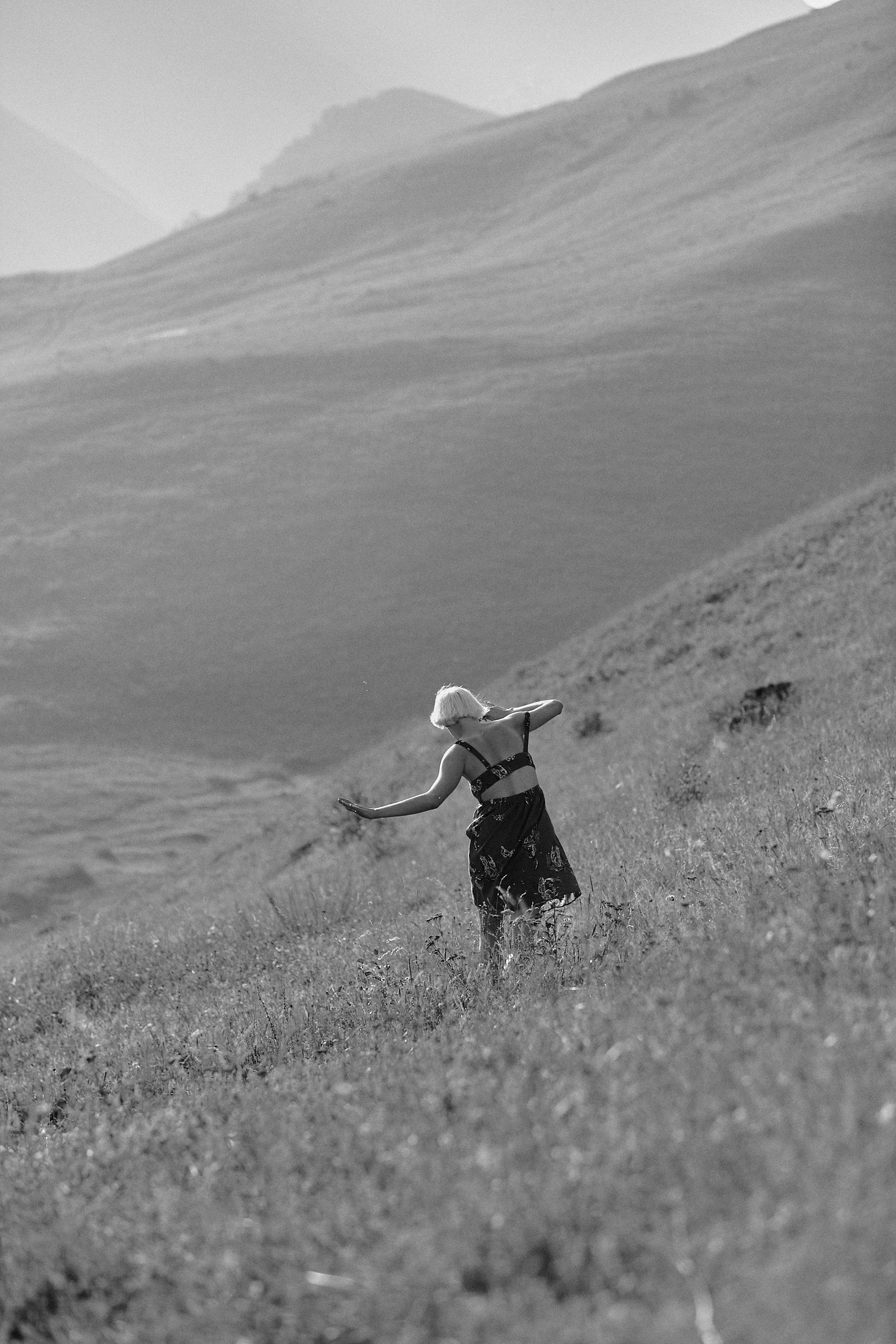 Летняя Фотосессия в горах Кавказа. Фотограф Продюсер в горах КБР / Москва  Нальчик Горы