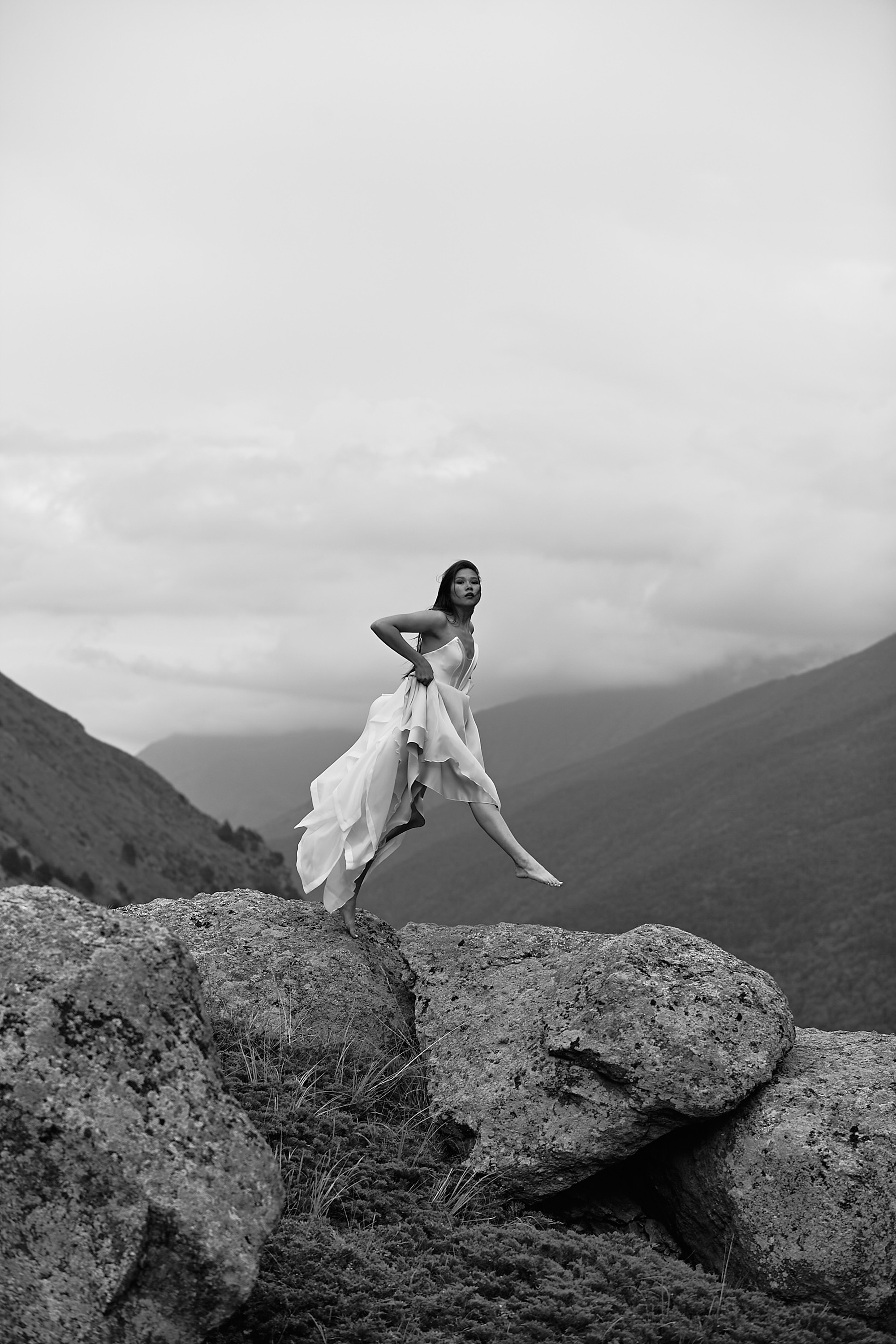 Фотосессия в горах Кавказа. Фотограф Продюсер в горах КБР / Москва  Нальчик Горы