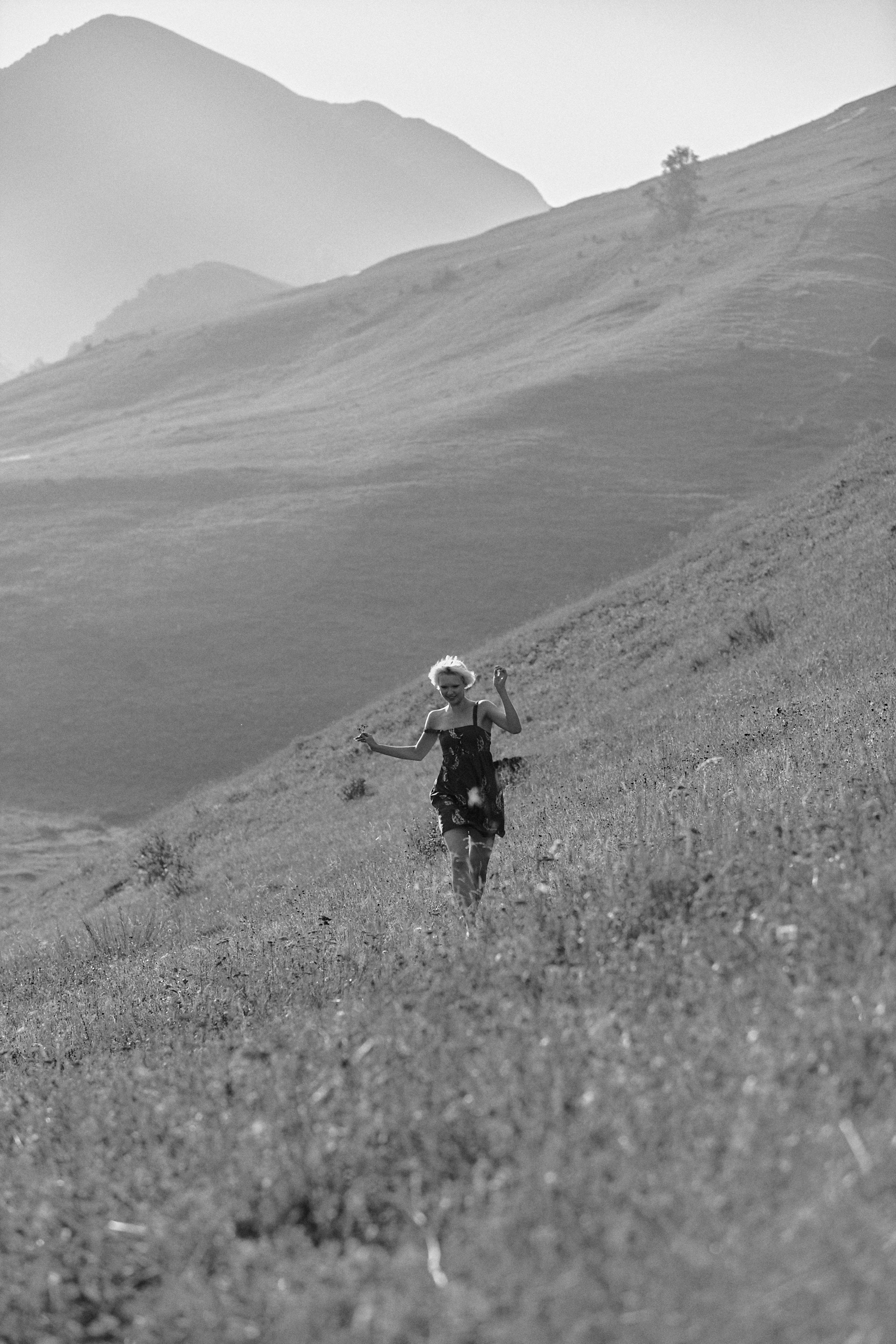 Летняя Фотосессия в горах Кавказа. Фотограф Продюсер в горах КБР / Москва  Нальчик Горы