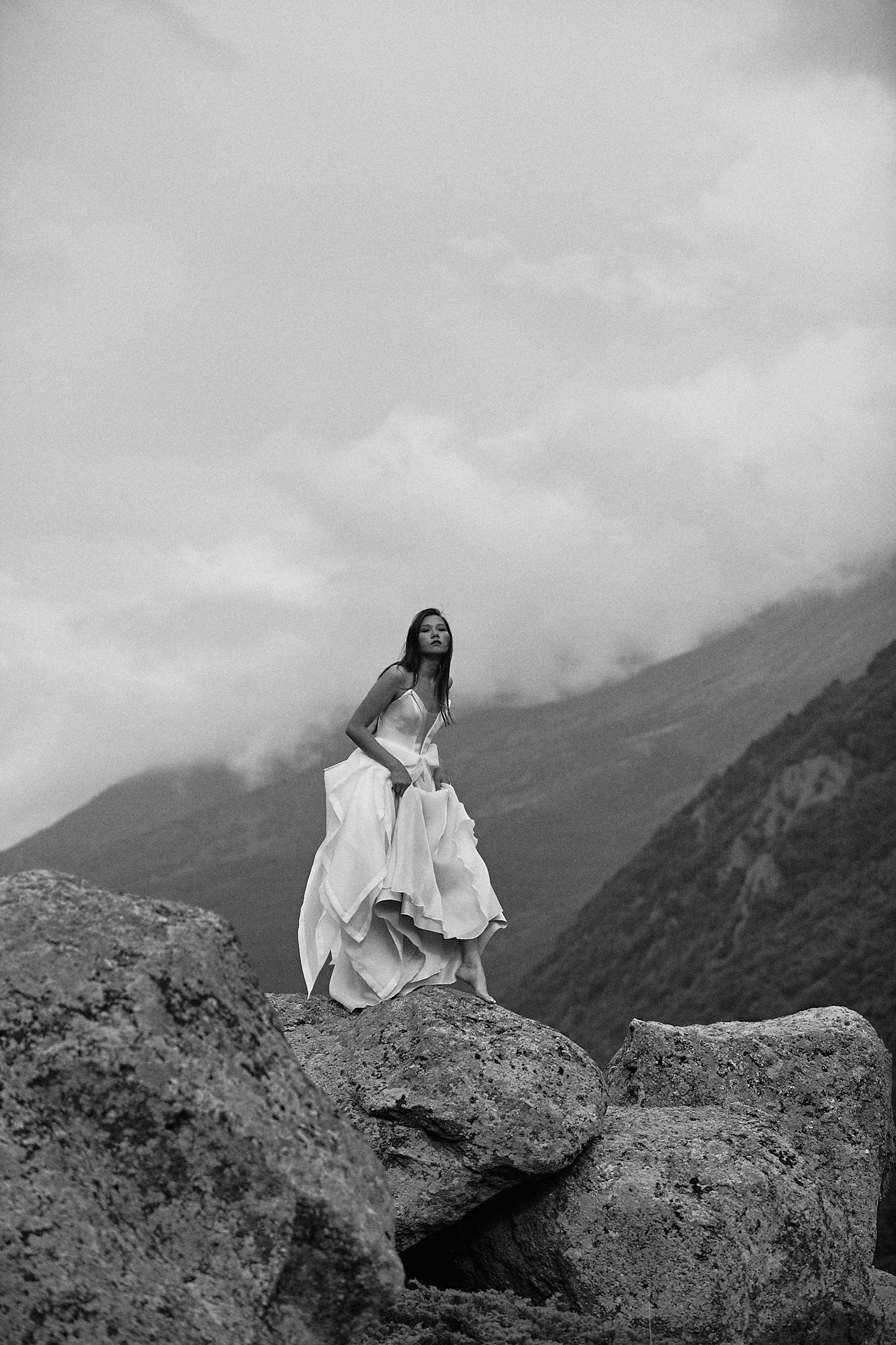 Фотосессия в горах Кавказа. Фотограф Продюсер в горах КБР / Москва  Нальчик Горы