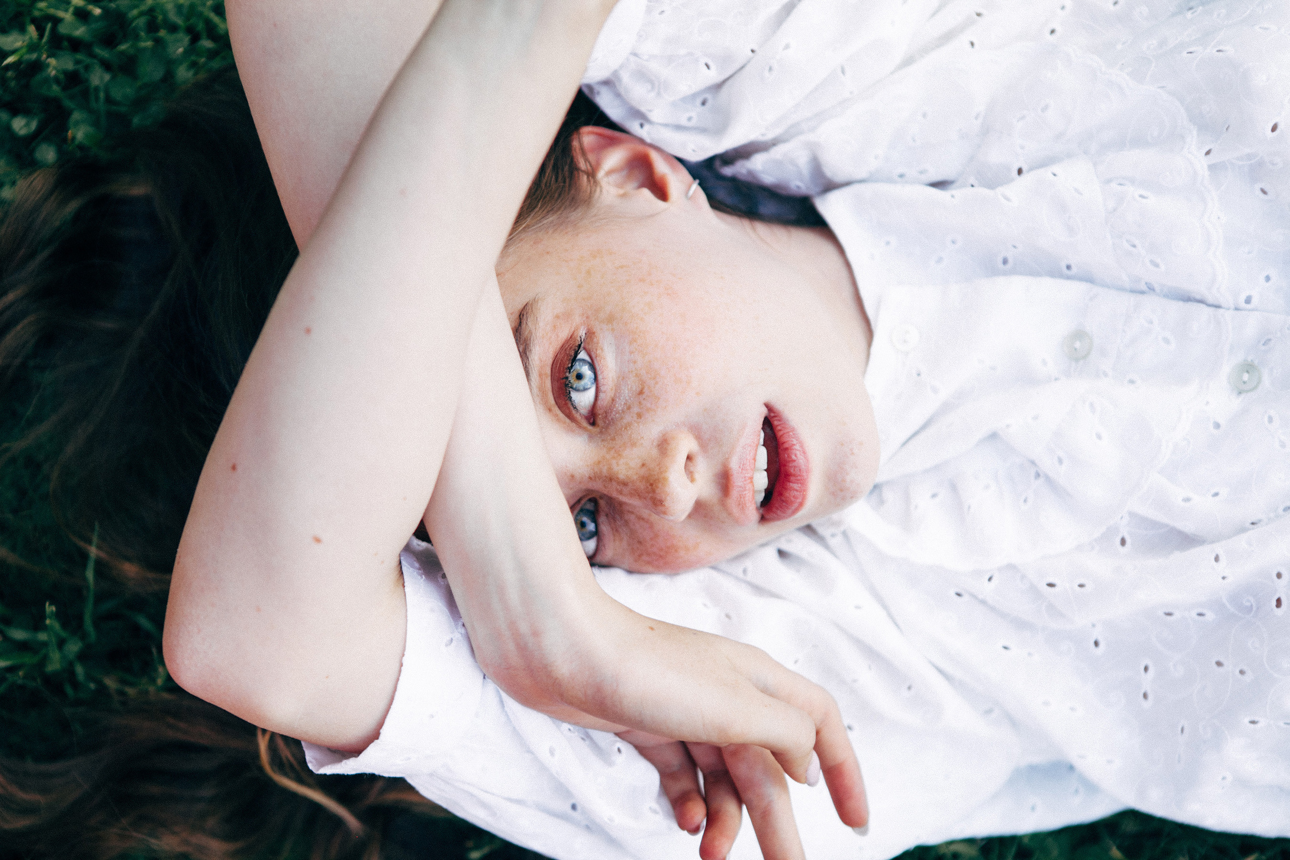 Портретная фотосессия на природе. Фотограф Продюсер в горах КБР / Москва  Нальчик Горы