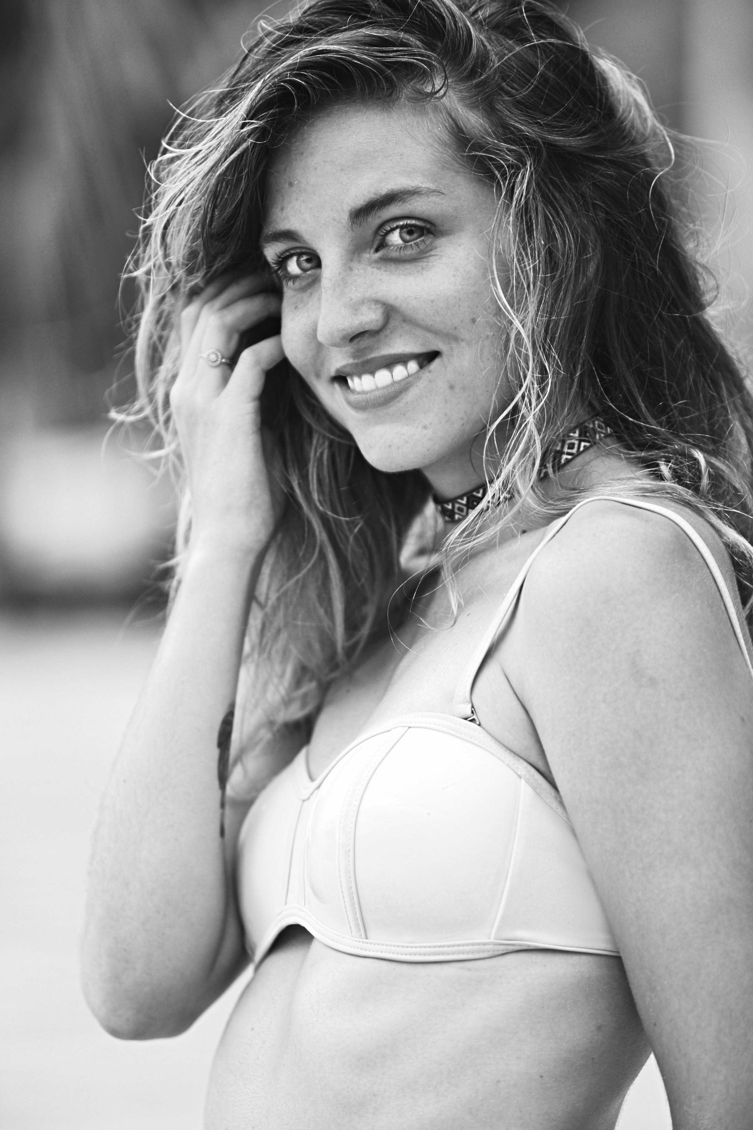 Персональная фотосессия на пляже. Фотограф Продюсер в горах КБР / Москва  Нальчик Горы