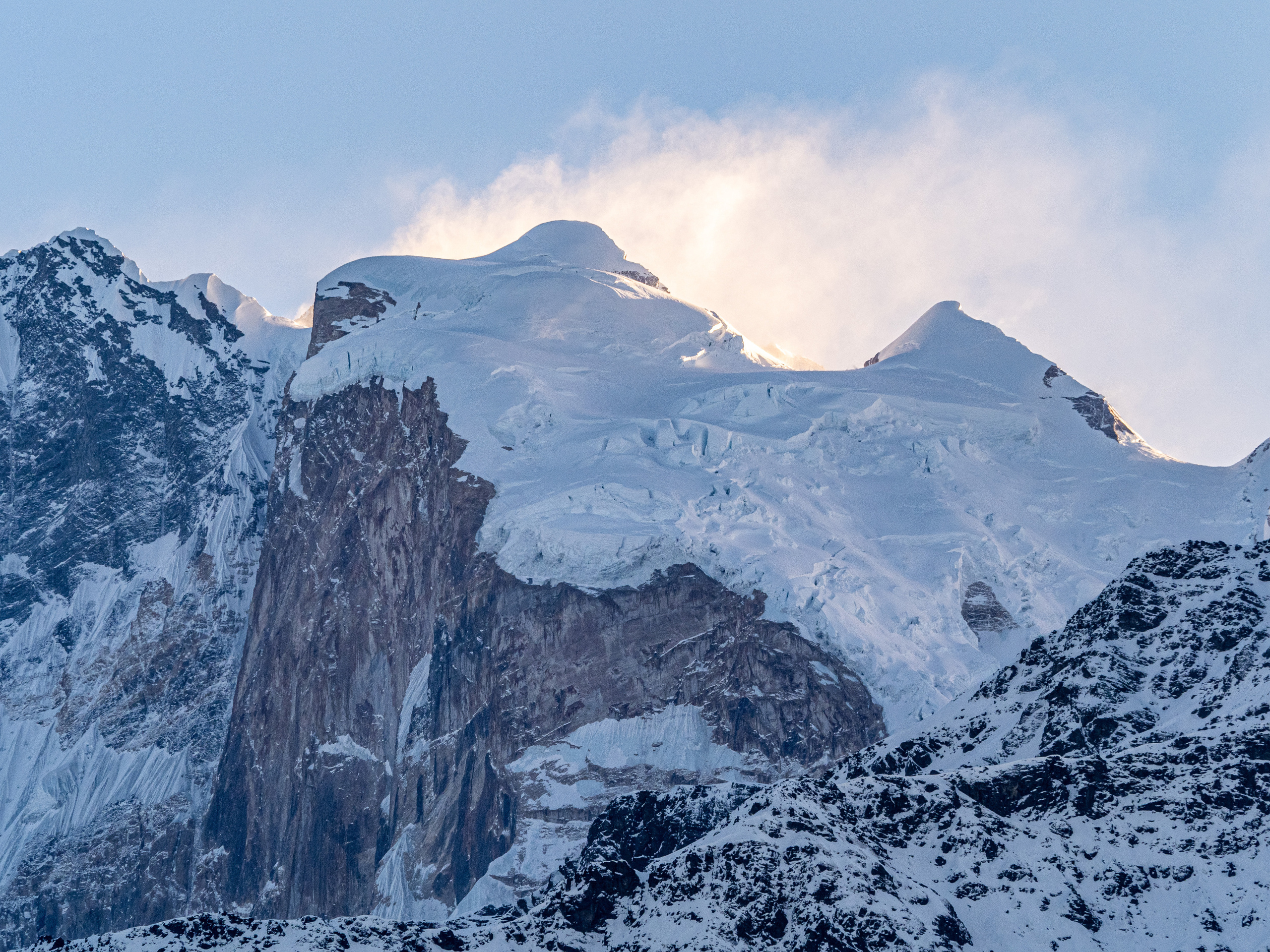 Непал, трек в районе Аннапурны, 2023. Творческие сьемки