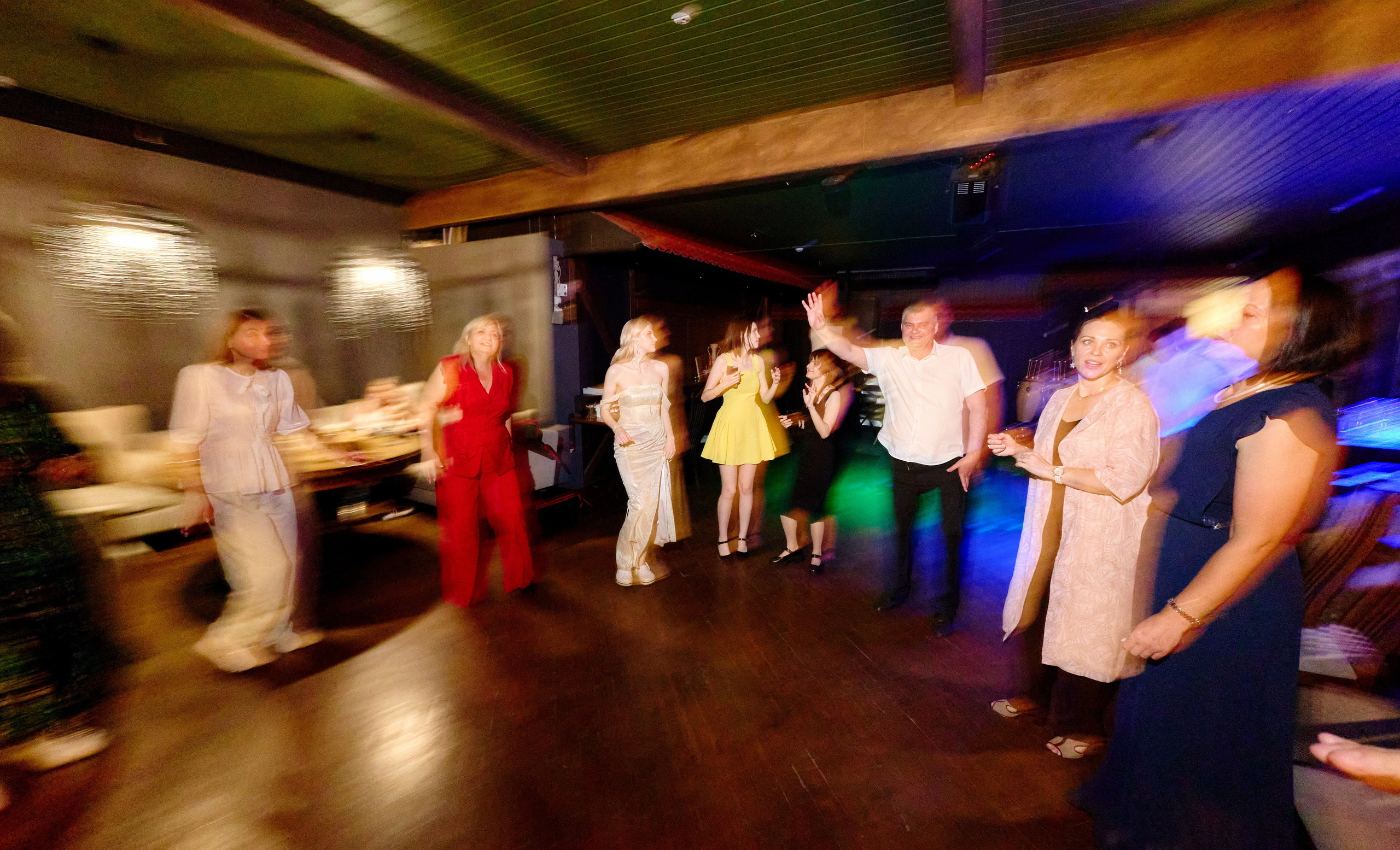 Выпускной 35 Сош. Фотограф Выпускные альбомы Таганрог Сергей Коробченко