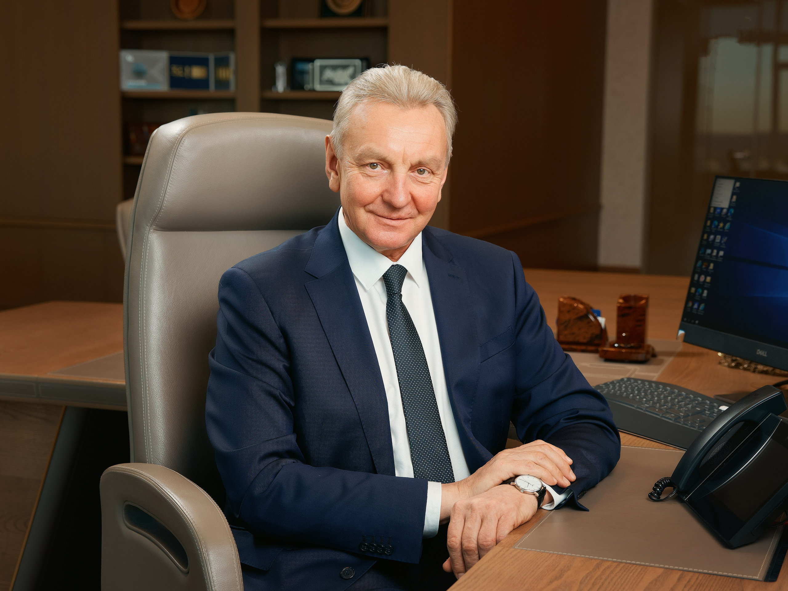 Портреты первых лиц. Мое имя Раиль. Я репортажный фотограф в Казани, так же мой любимый жанр — свадебный фотограф