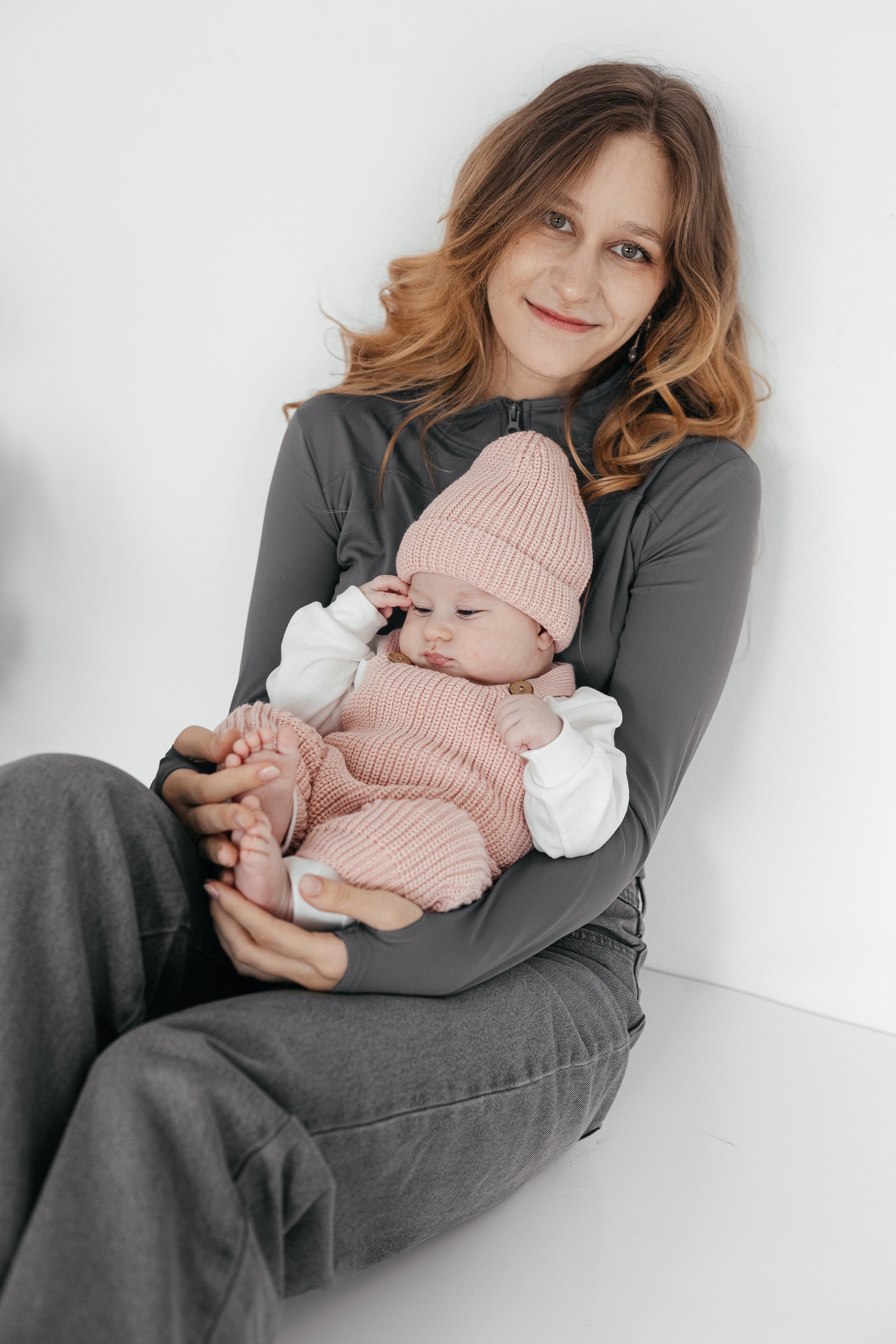 Зоя, Дима и Вика. Главная