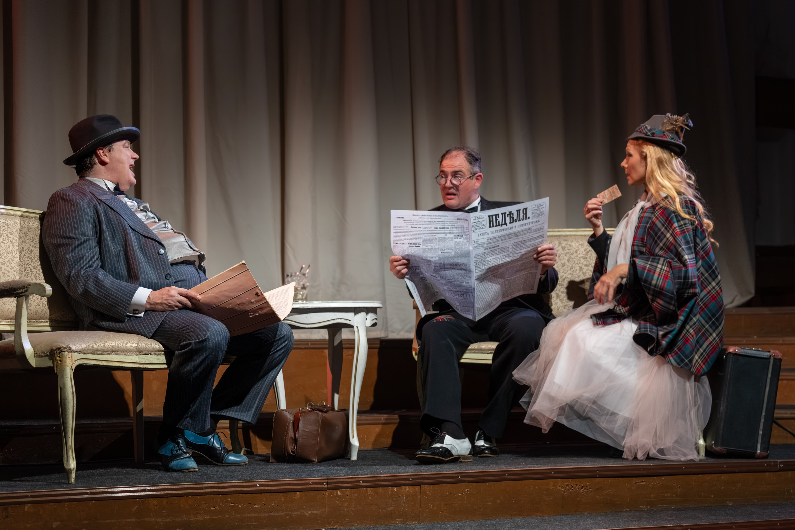 Театр Сфера: Гнездо перелётных птиц (100-й спекталь). Сайт фотографа Сергея Абрамова