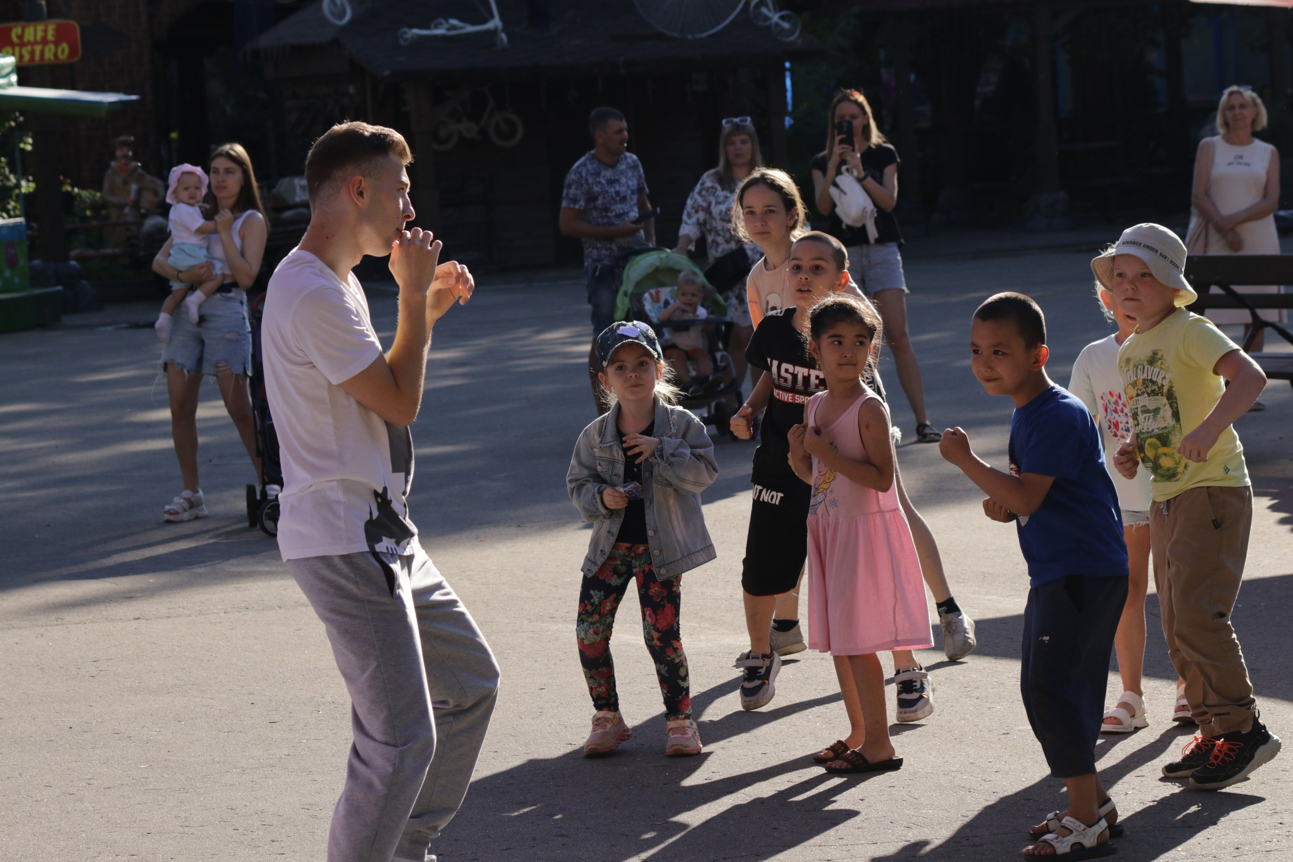 День физкультурника. Дмитрий Рябов — фотограф