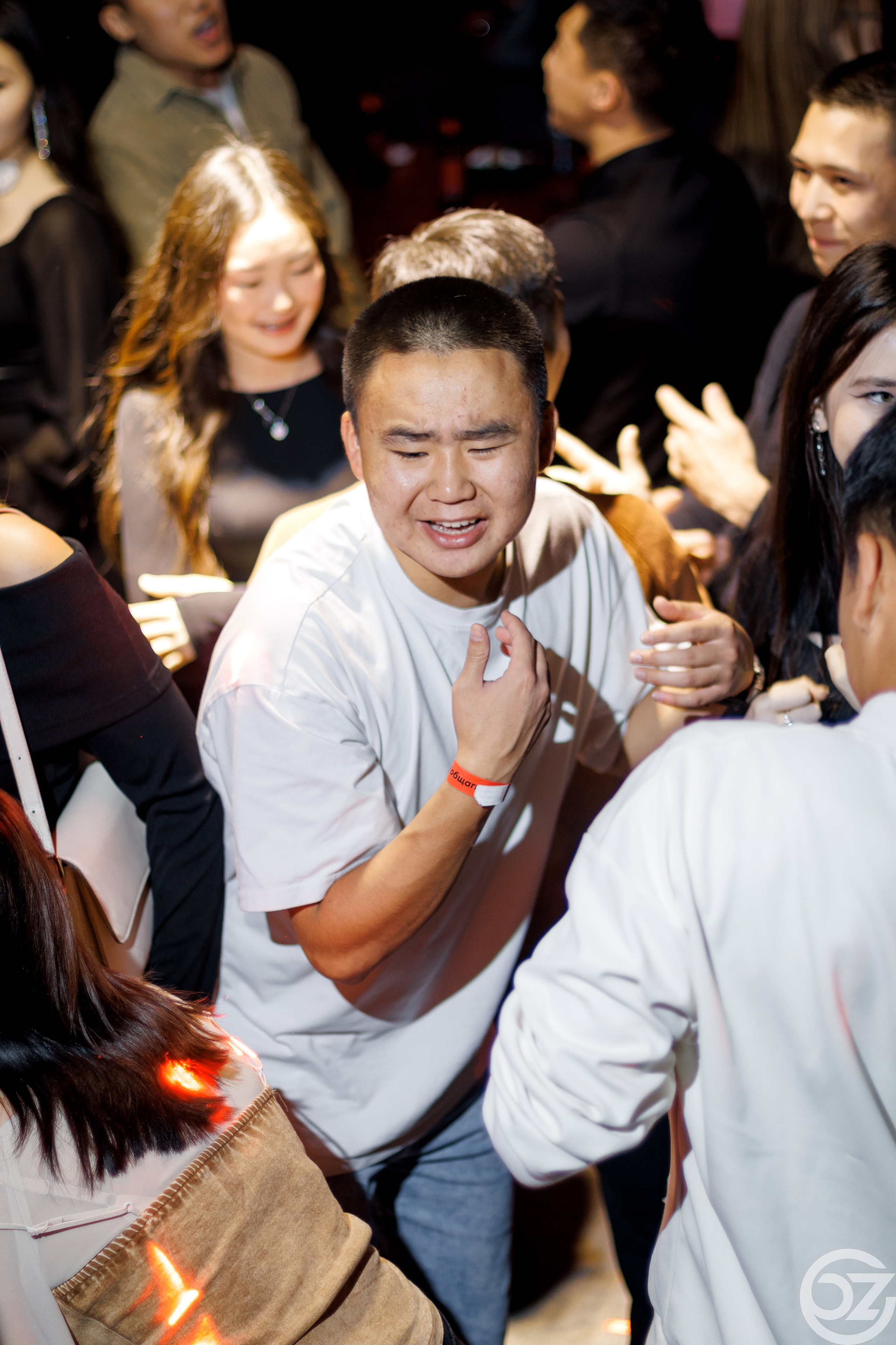 Olon Zon — Club Soprano. Свадебный фотограф в Иркутске Бобылев Никита