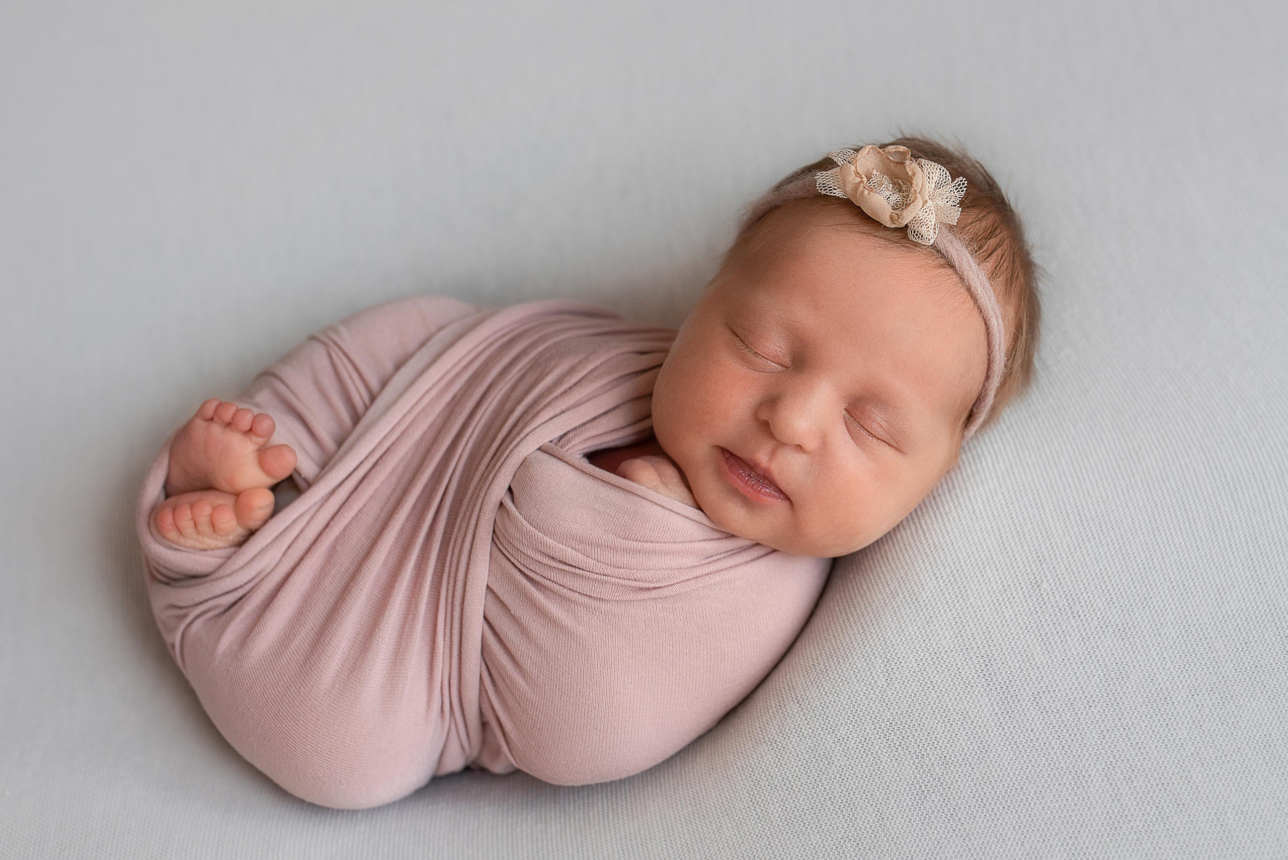 Александра. Фотограф новорожденных в Екатеринбурге Лена Ильина
