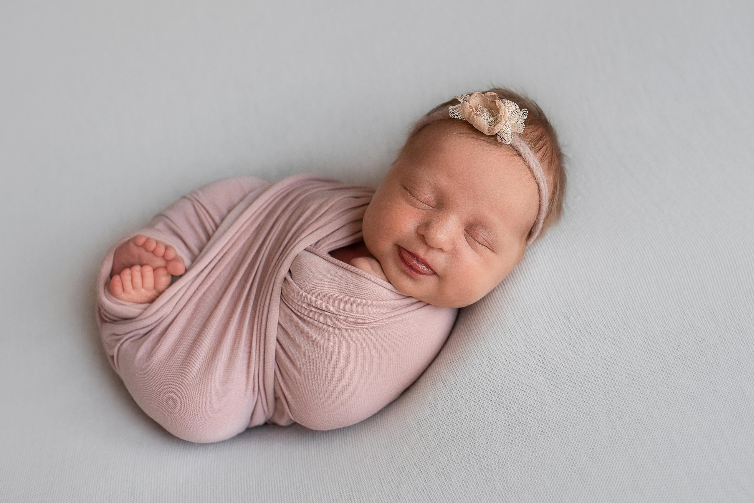 Александра. Фотограф новорожденных в Екатеринбурге Лена Ильина