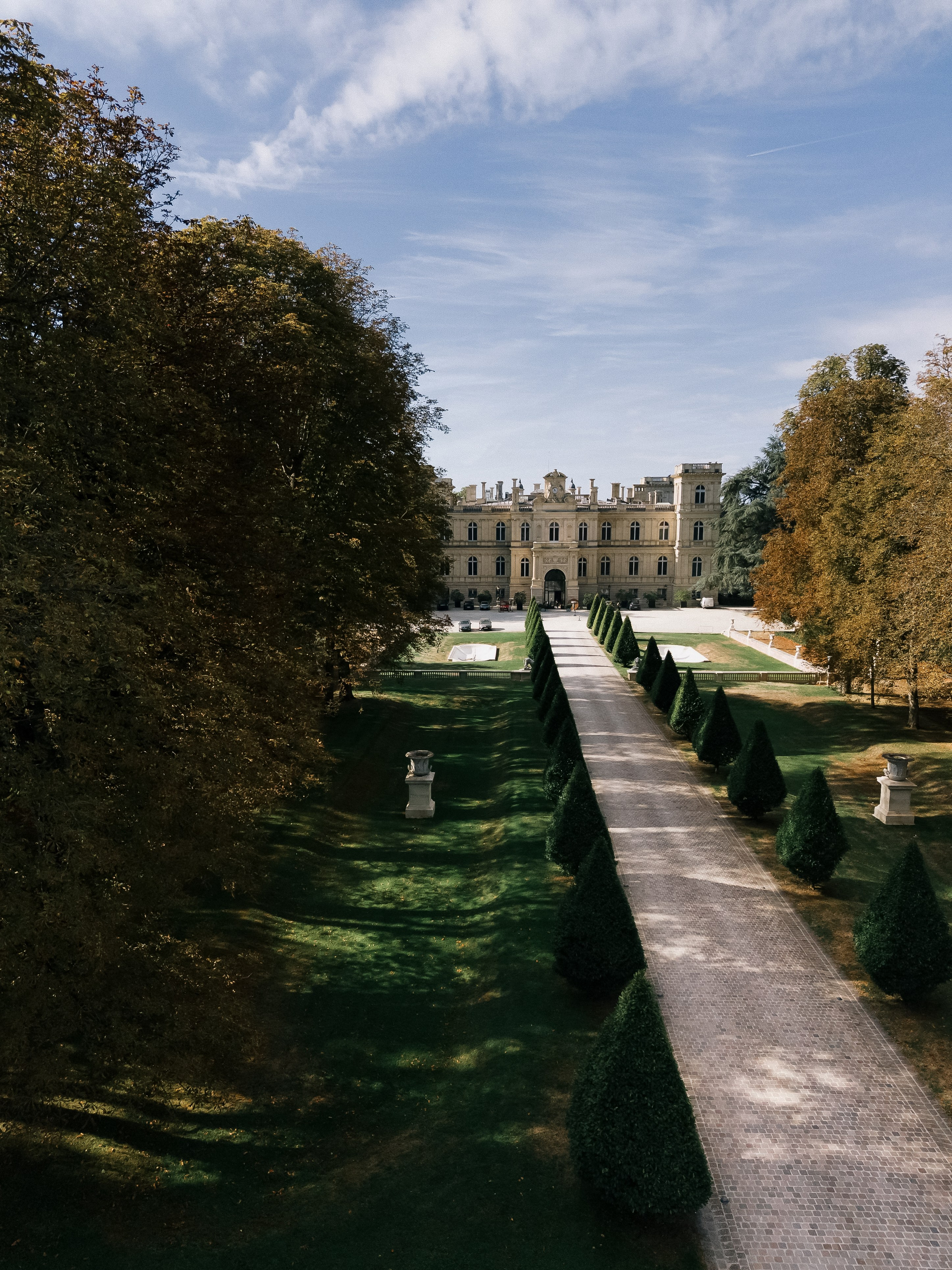 Château de Ferrières Wedding near Paris | Aleksandr Tsukanov