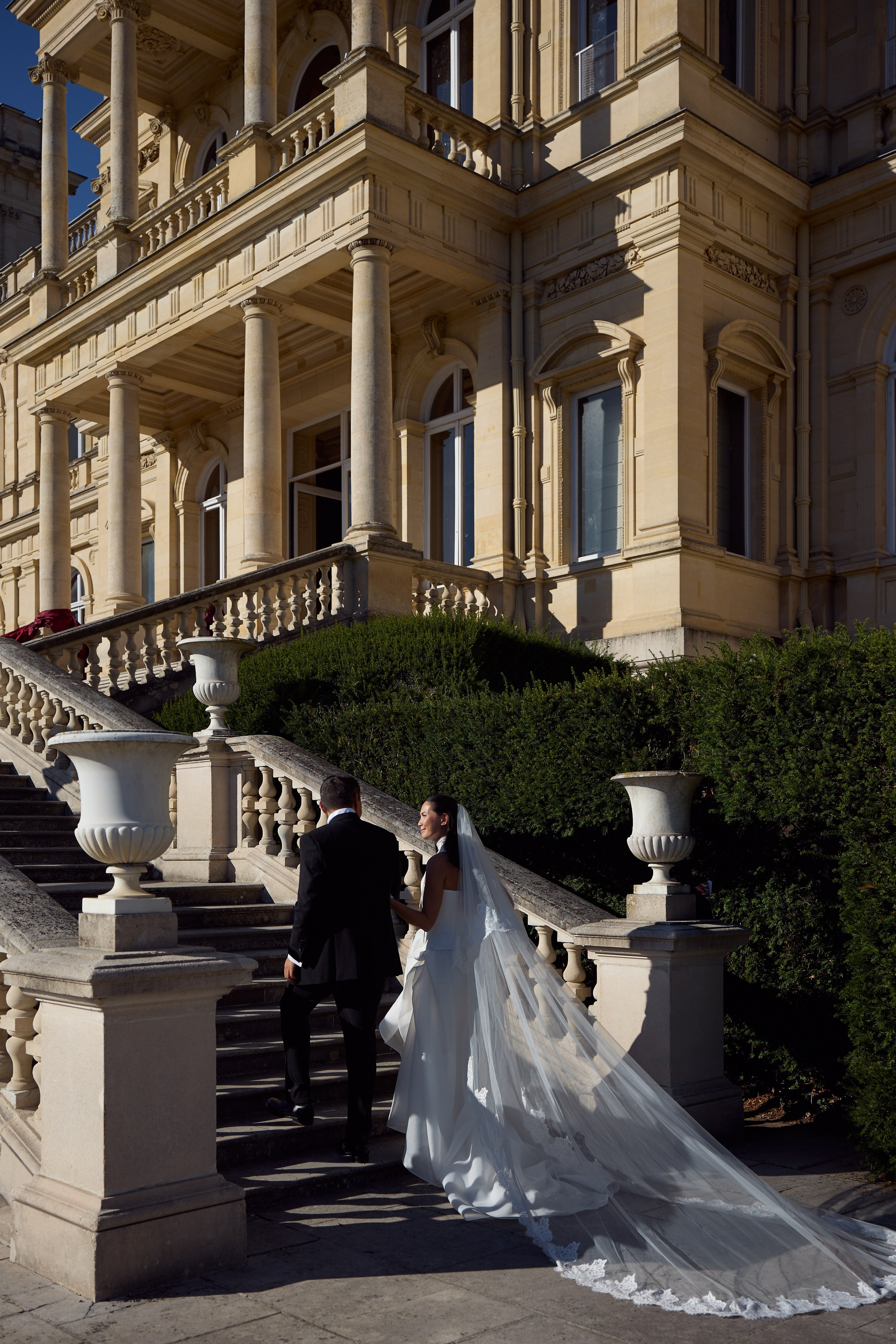 Château de Ferrières Wedding near Paris | Aleksandr Tsukanov