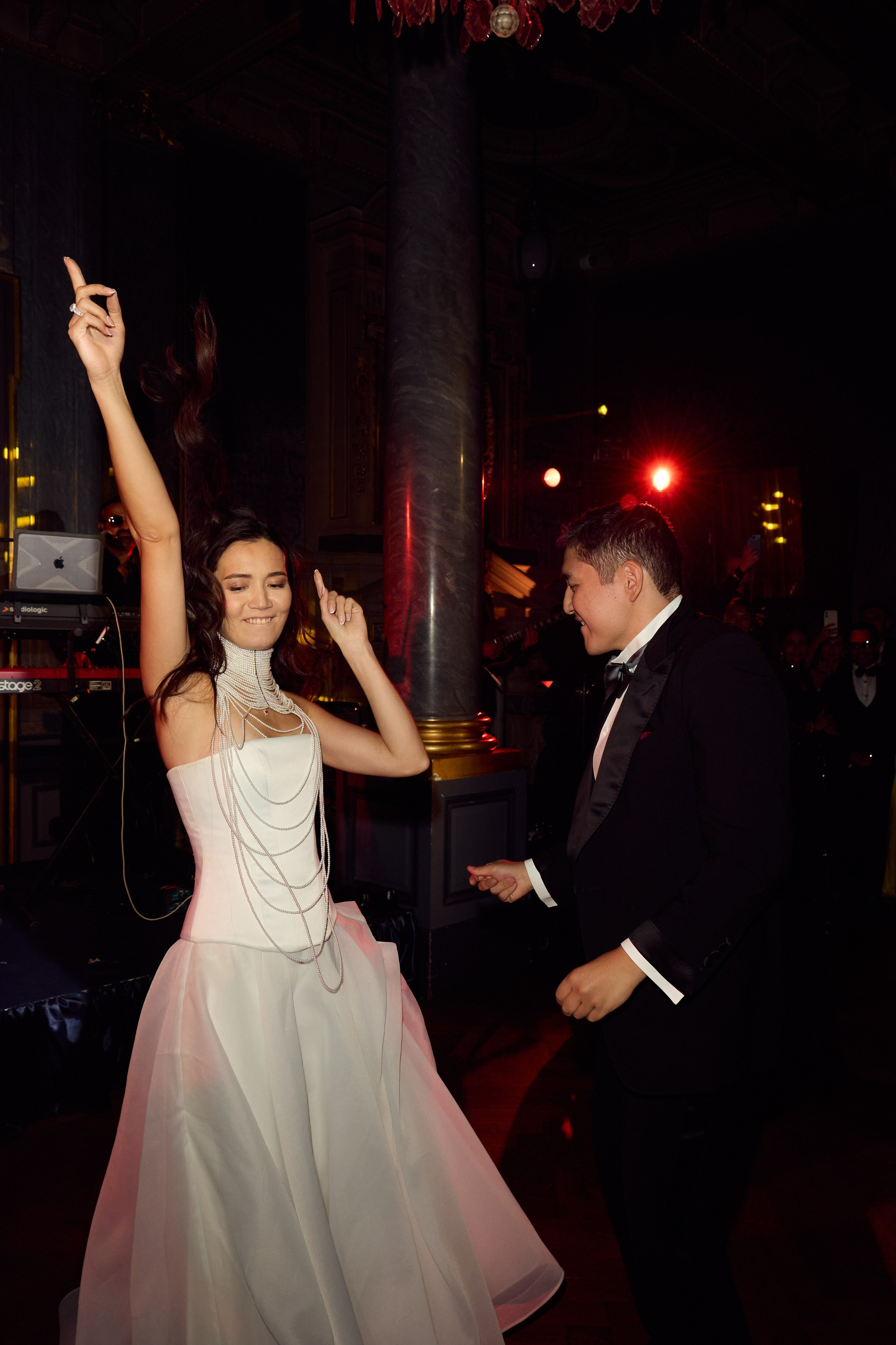 Château de Ferrières Wedding near Paris | Aleksandr Tsukanov