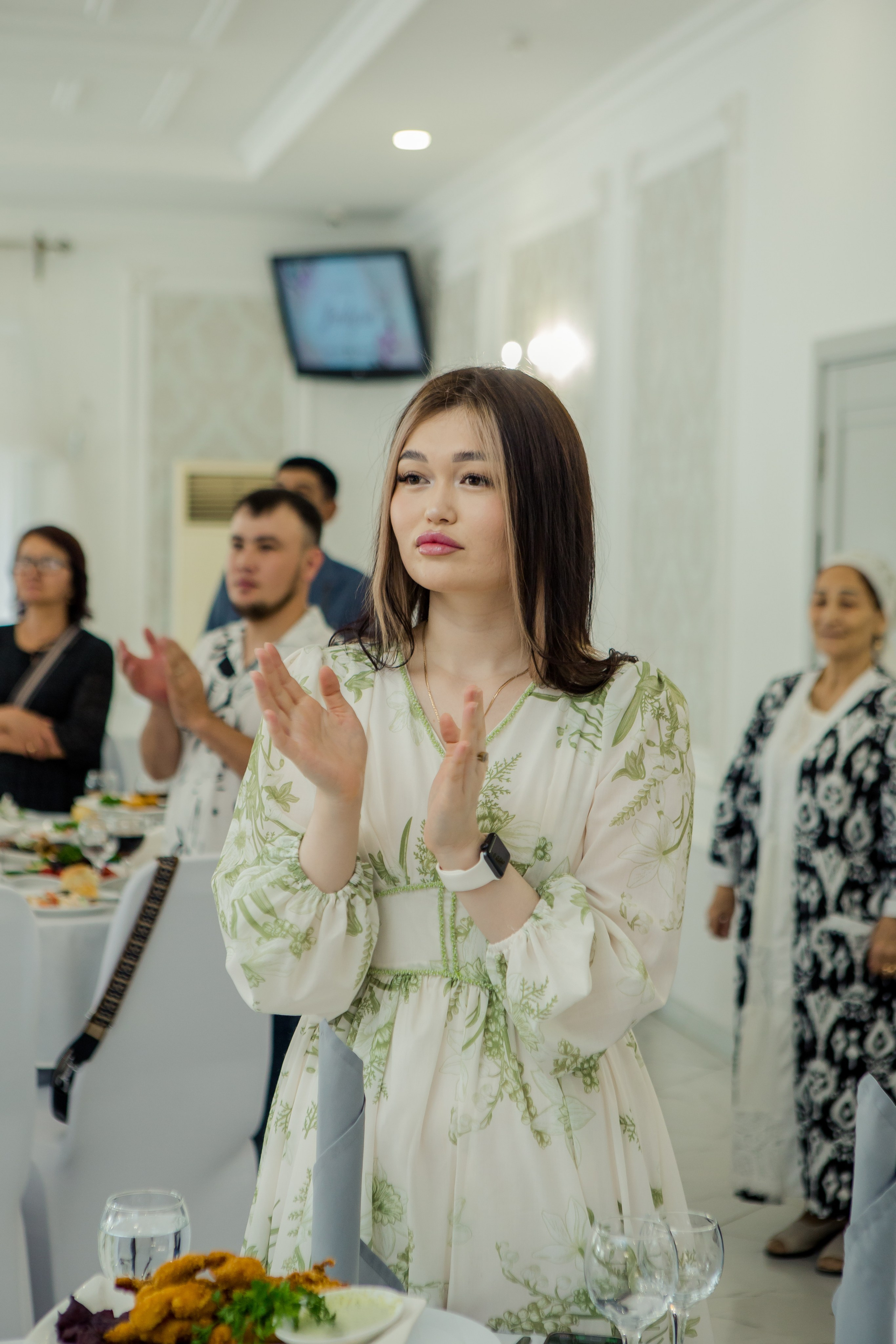 QYZ UZATU ZHADYRA. Свадебный и репортажный фотограф в Астане T.Yertay «Nomad media»