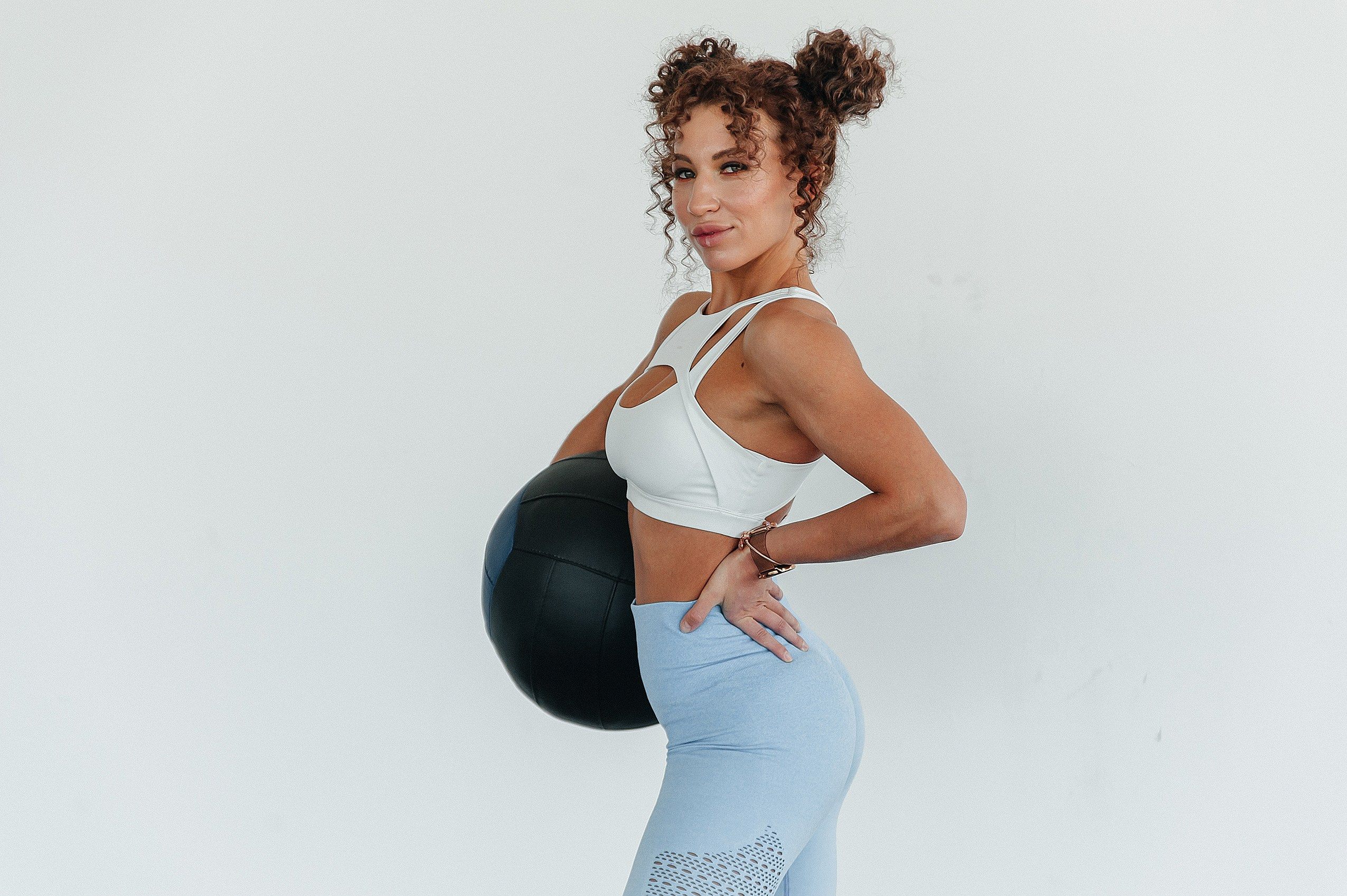 Фото контент для инстаграм персонального тренера. Контент фотограф Дарья Едапина Новосибирск. Фотограф Дарья Едапина Новосибирск