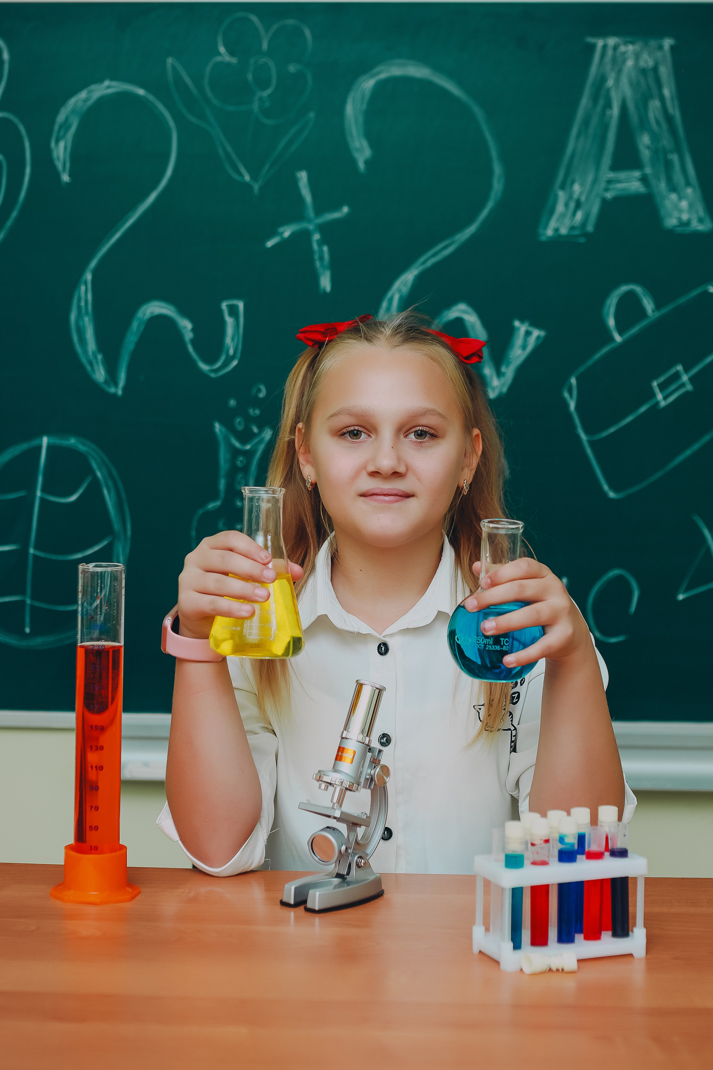 Фотокнига для выпускников 4 класса Погромской школы. Яковлева Екатерина. Школьный и семейный фотограф