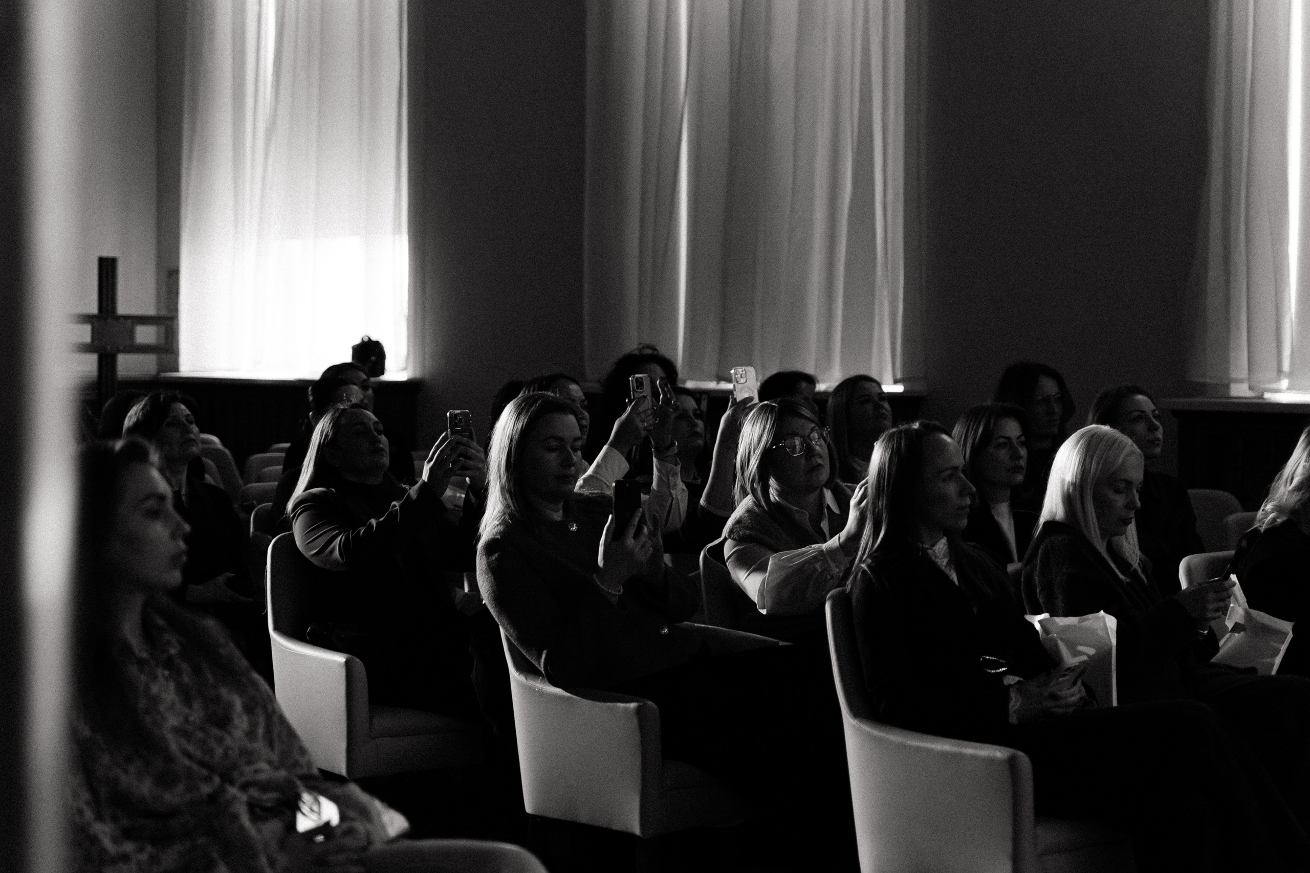 Конференция. Семейный свадебный фотограф Семен Егоров