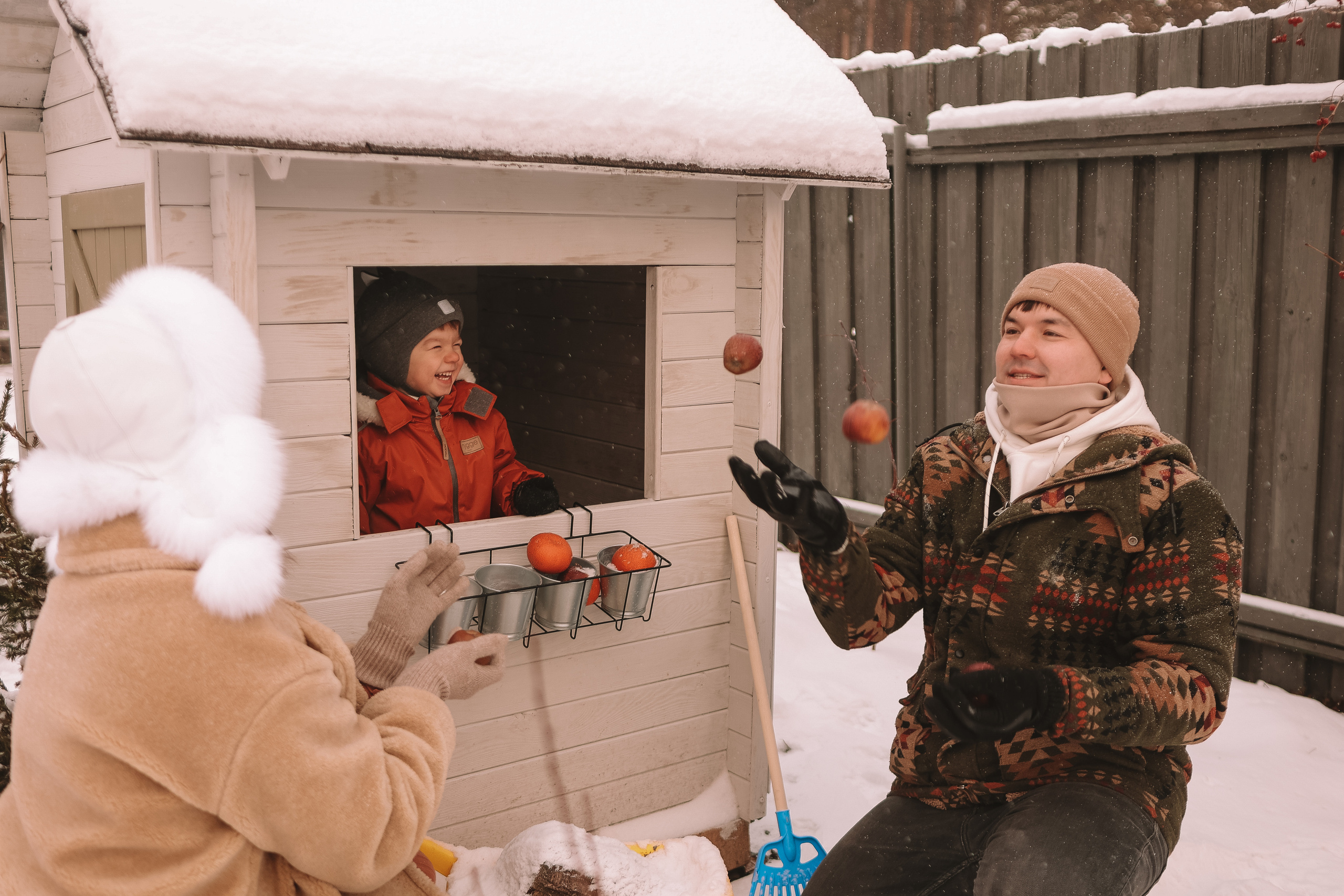 Локация Тишина (семья). Семейный фотограф Тюмень, фотограф на роды Салмина Мария