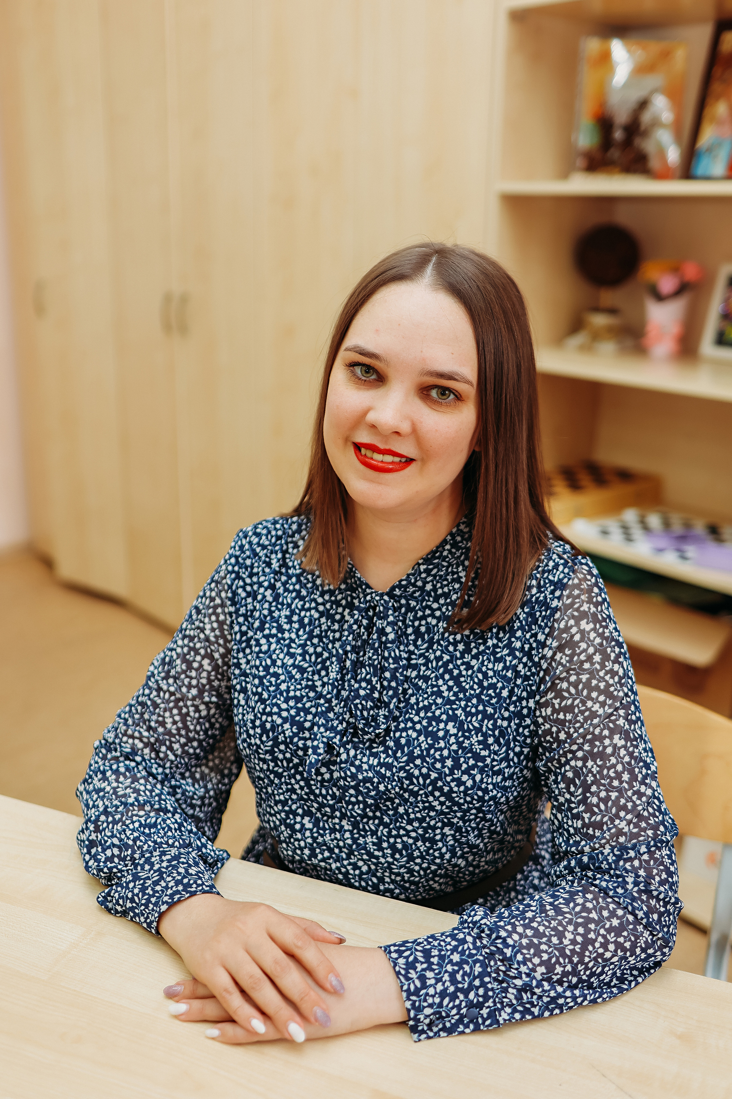 2 класс. Семейный фотограф Тюмень, фотограф на роды Салмина Мария