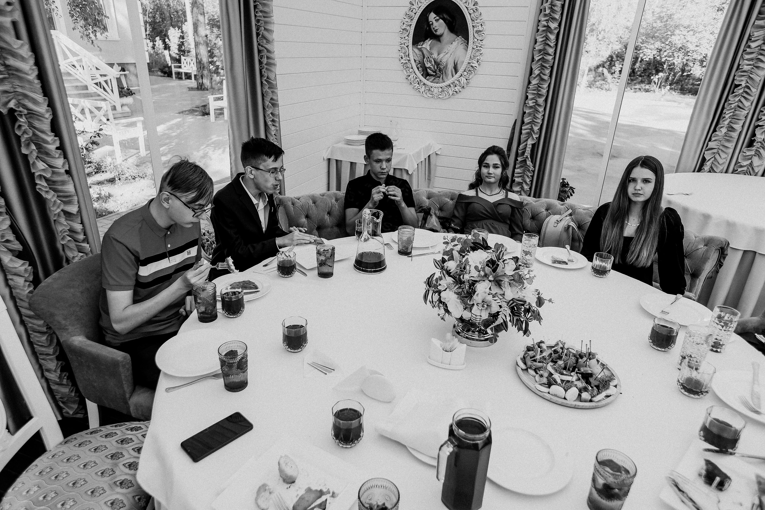 Репортаж выпускного. Семейный фотограф Тюмень, фотограф на роды Салмина Мария