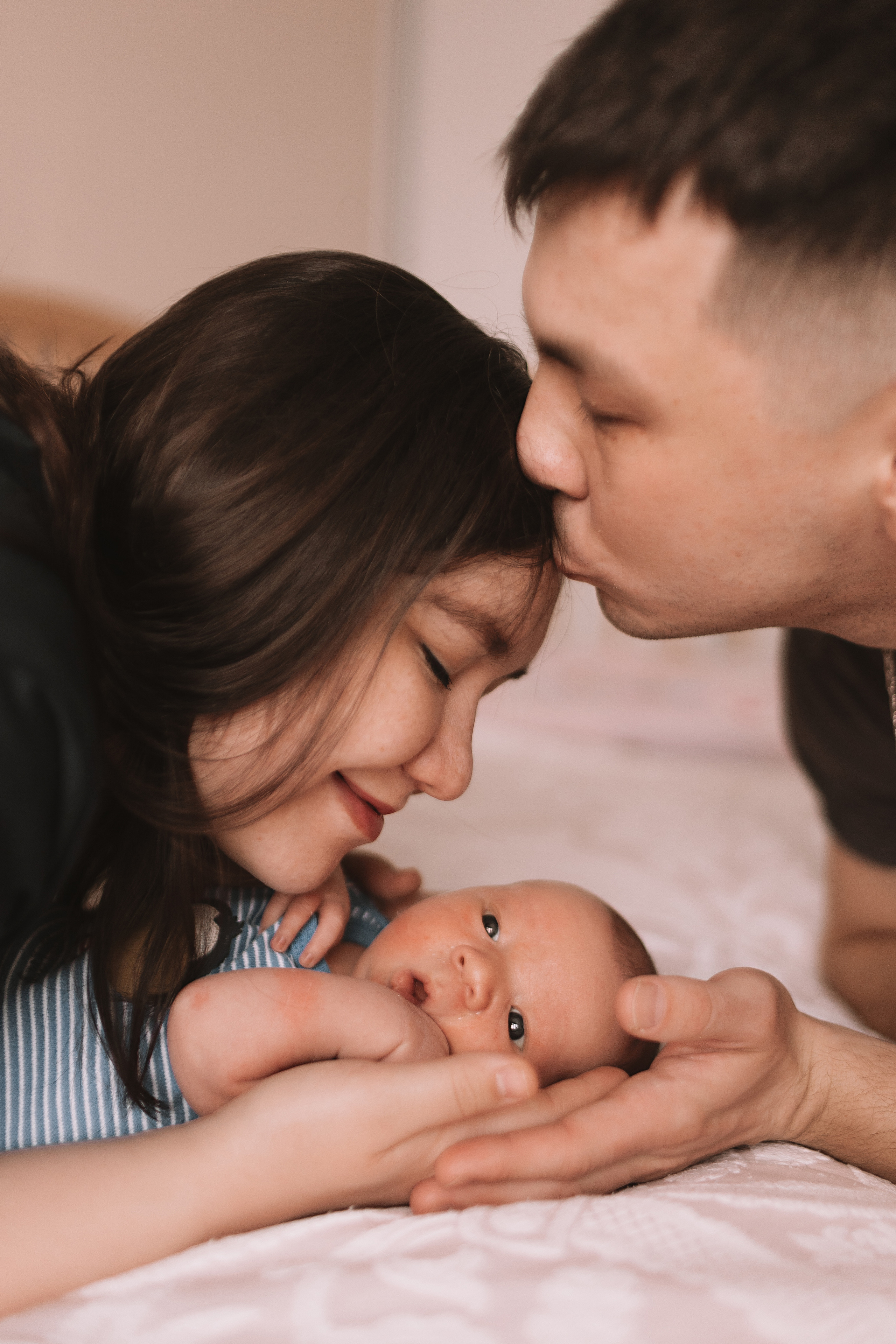 Руслан. Семейный фотограф Тюмень, фотограф на роды Салмина Мария