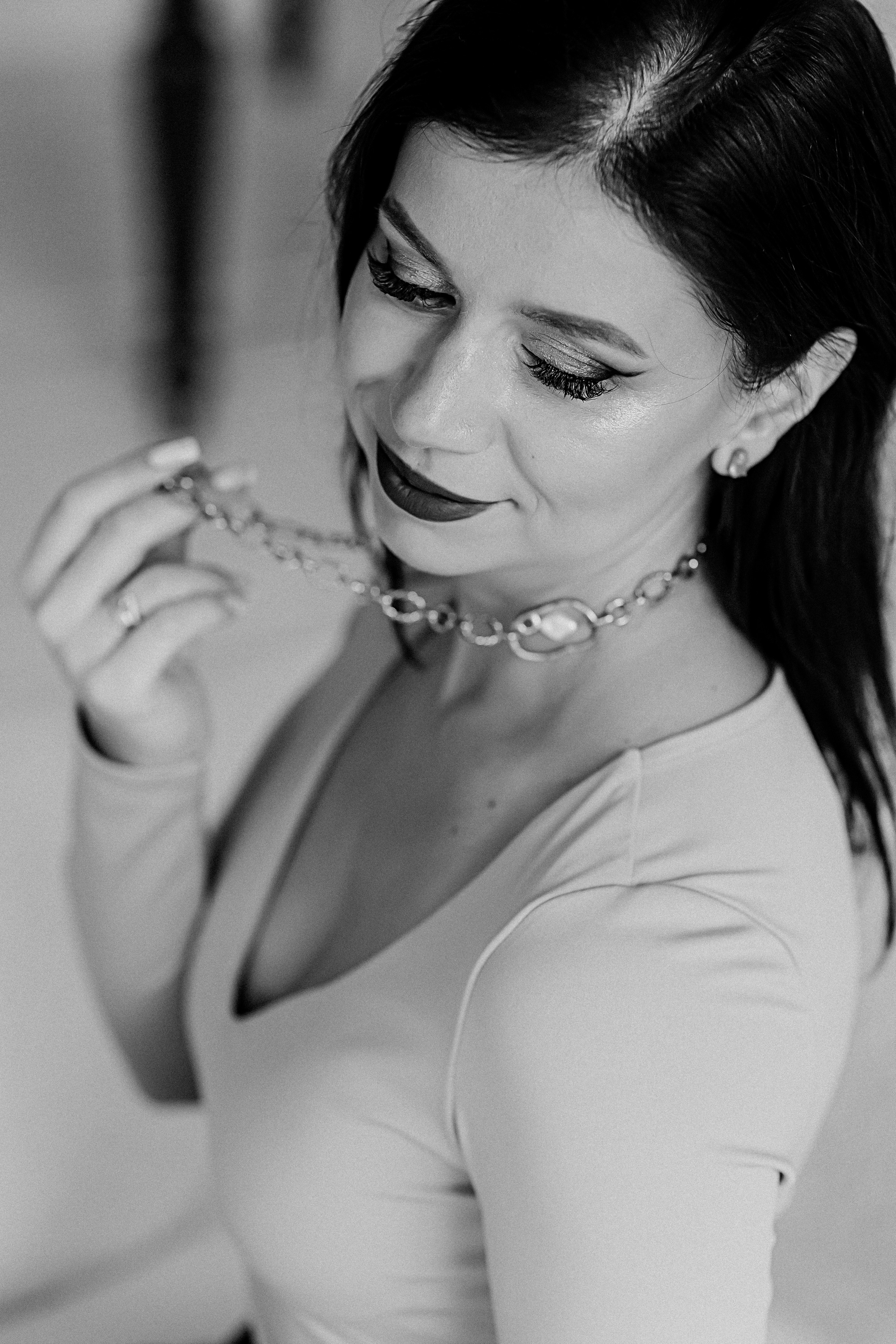 Руководитель студий красоты, студия Белая. Семейный фотограф Тюмень, фотограф на роды Салмина Мария