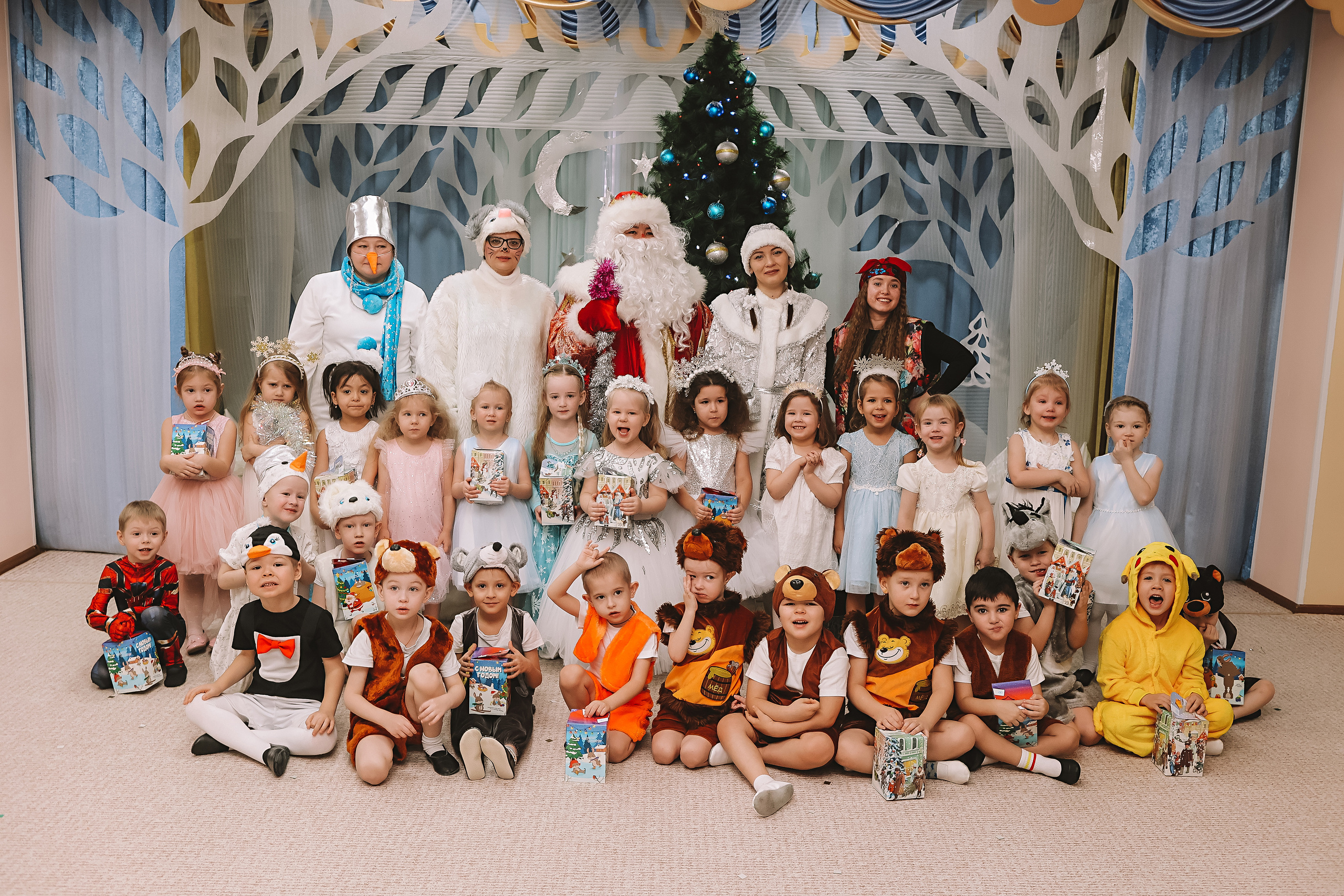 Репортаж новогоднего утренника. Семейный фотограф Тюмень, фотограф на роды Салмина Мария