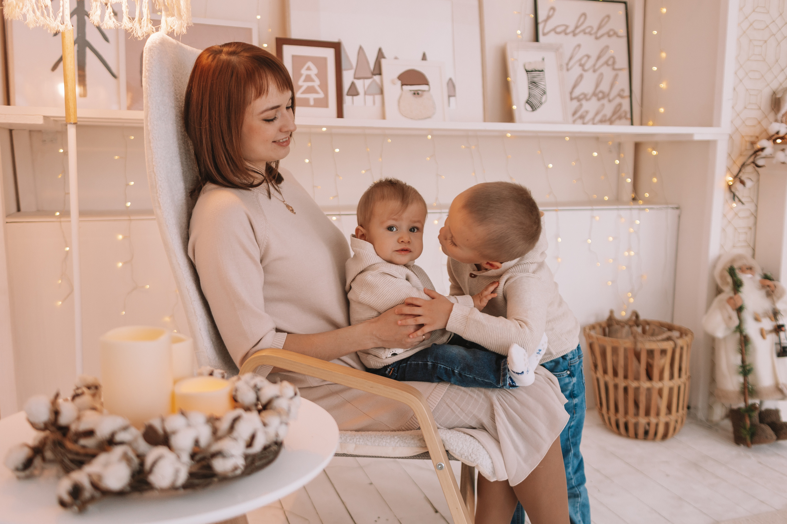 Студия Рояль (новогодняя). Семейный фотограф Тюмень, фотограф на роды Салмина Мария