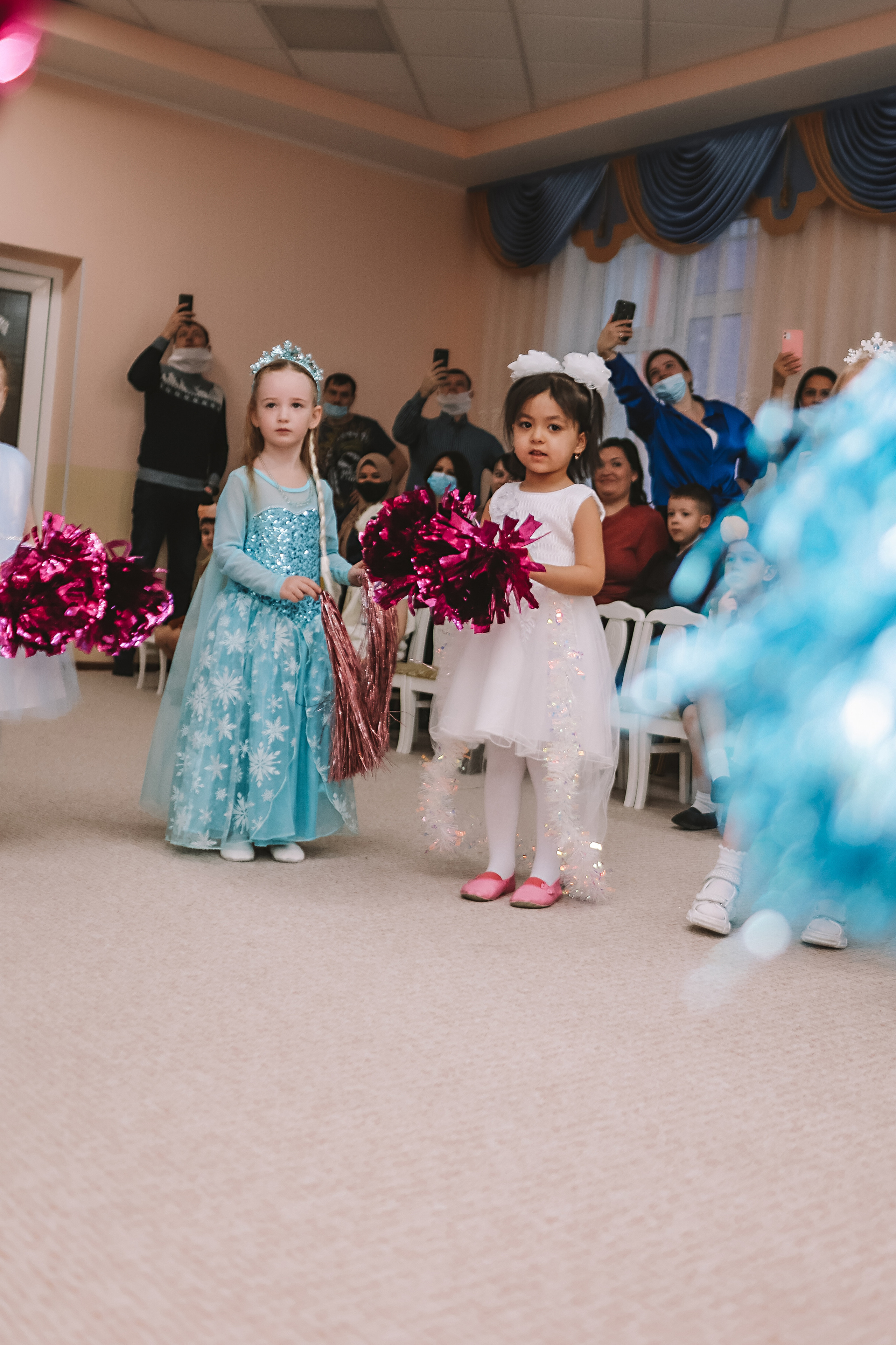 Репортаж новогоднего утренника. Семейный фотограф Тюмень, фотограф на роды Салмина Мария