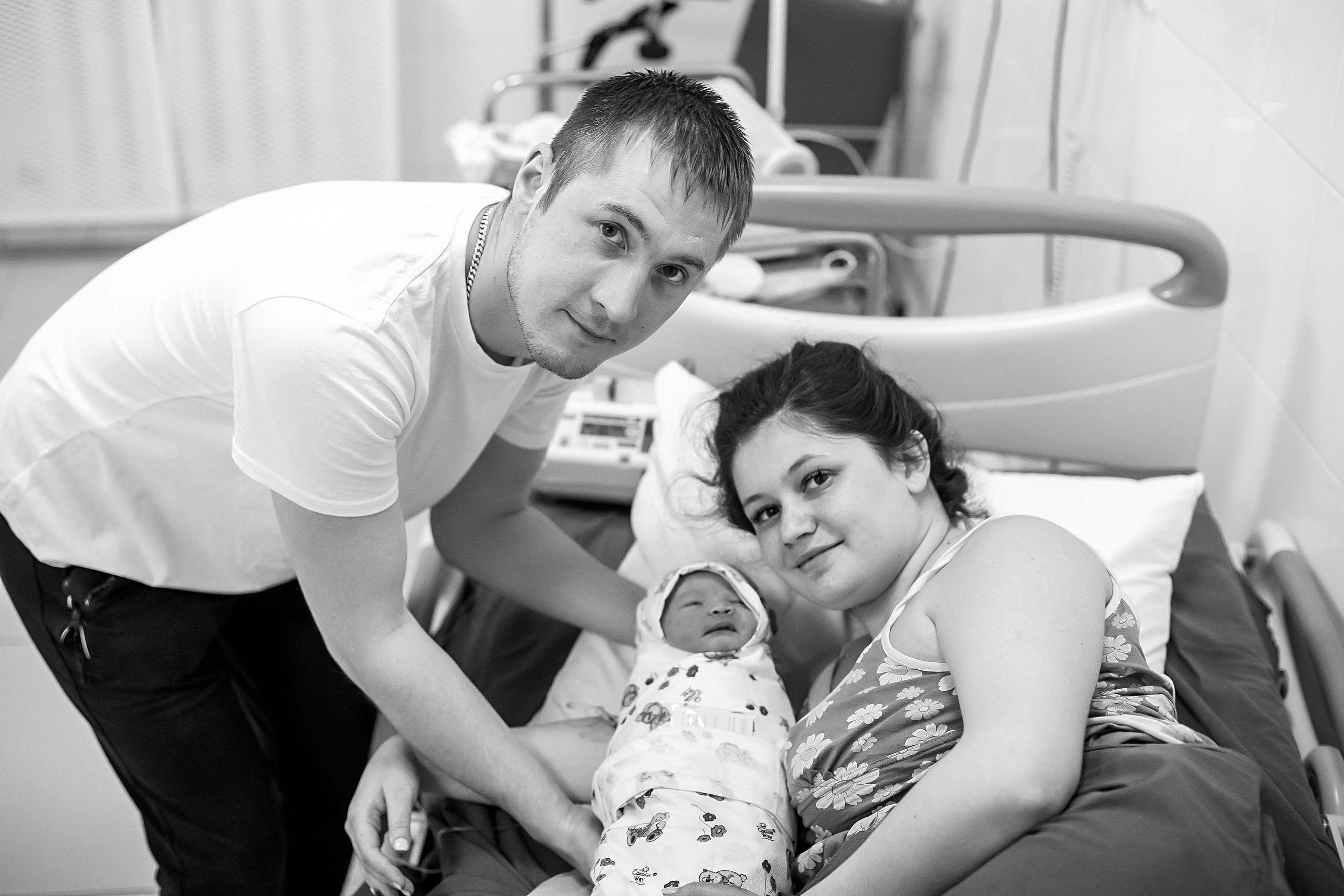 Сборный. Семейный фотограф Тюмень, фотограф на роды Салмина Мария