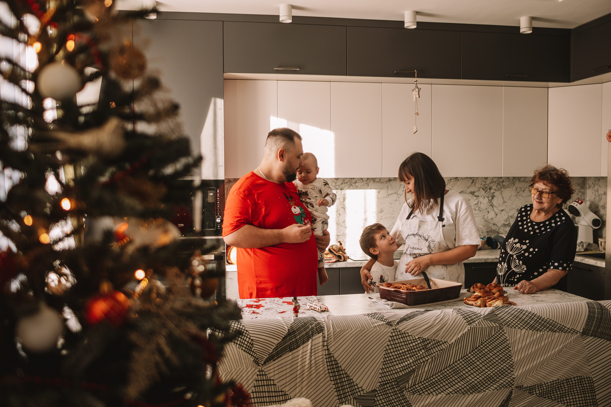 Новогодний Синнабон. Семейный фотограф Тюмень, фотограф на роды Салмина Мария