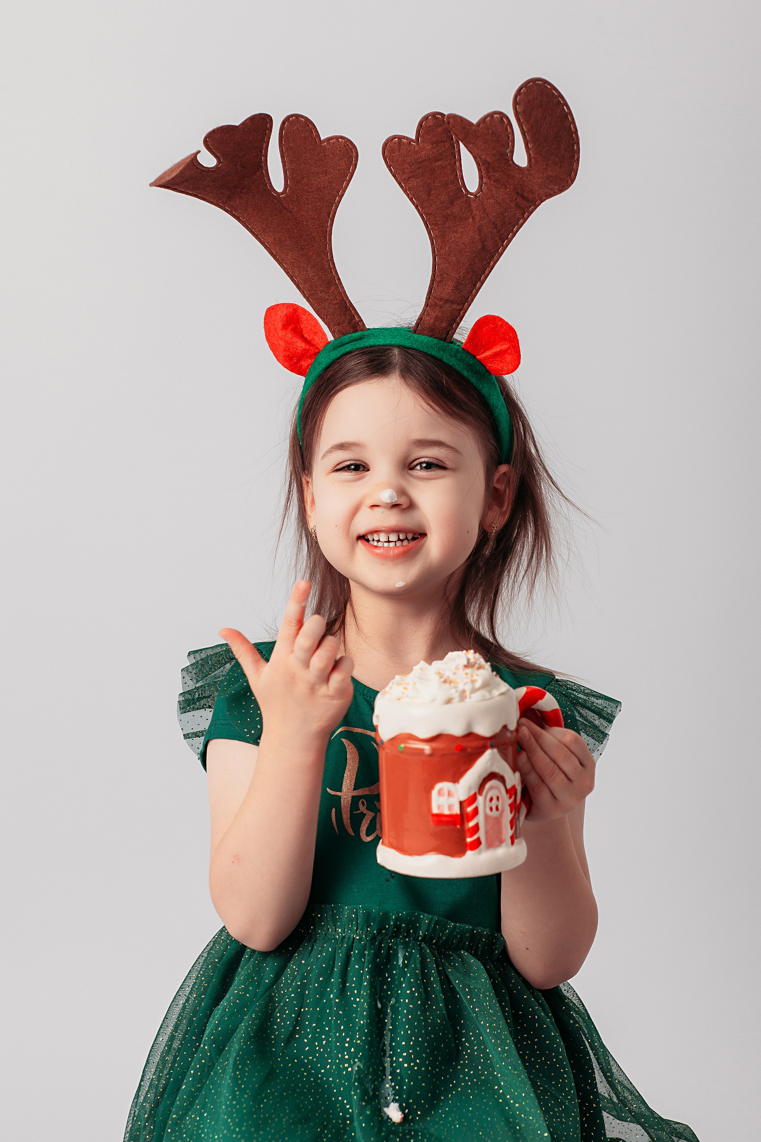 Минимализм 2022-2023. Семейный фотограф Тюмень, фотограф на роды Салмина Мария