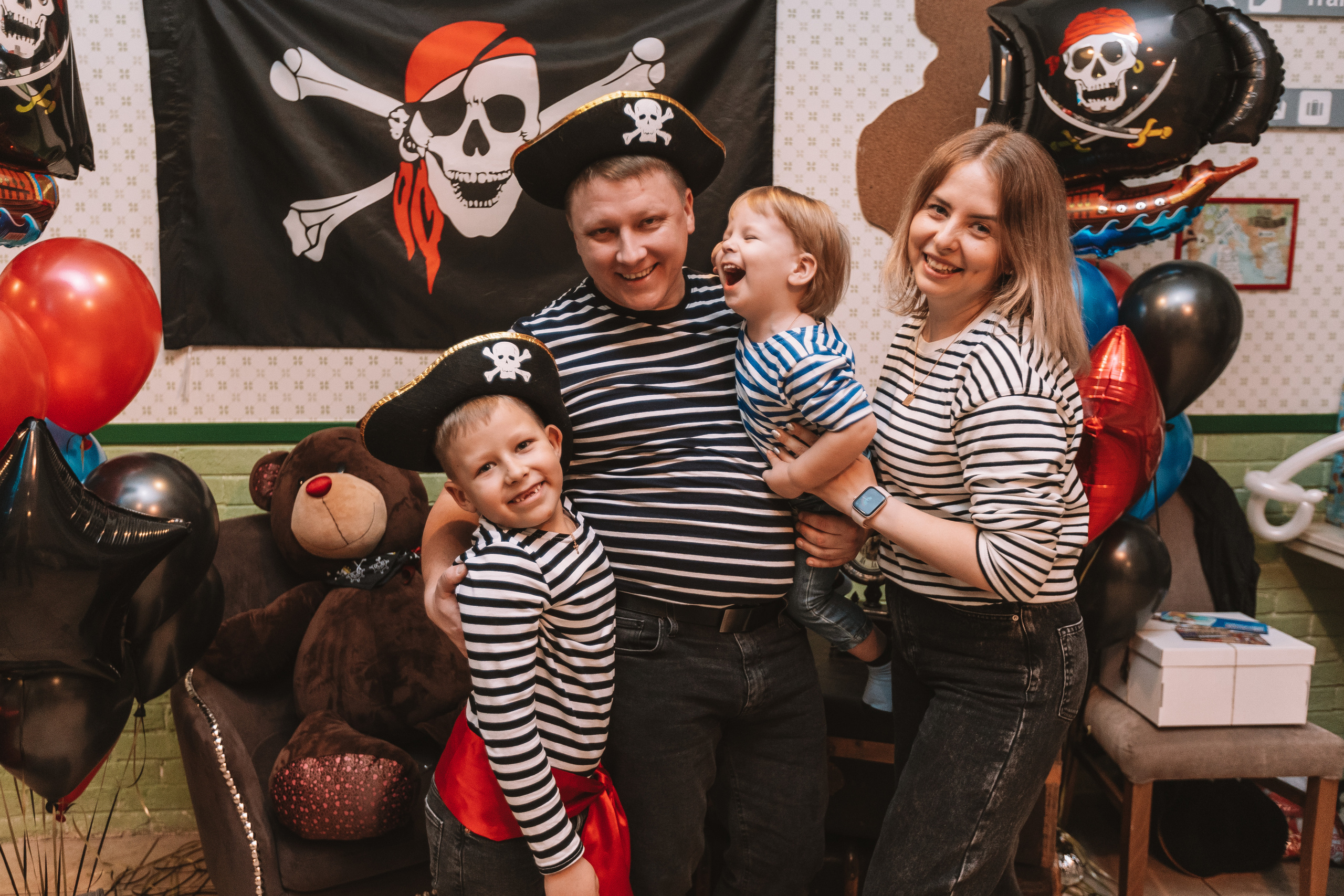 Андерсон. Семейный фотограф Тюмень, фотограф на роды Салмина Мария