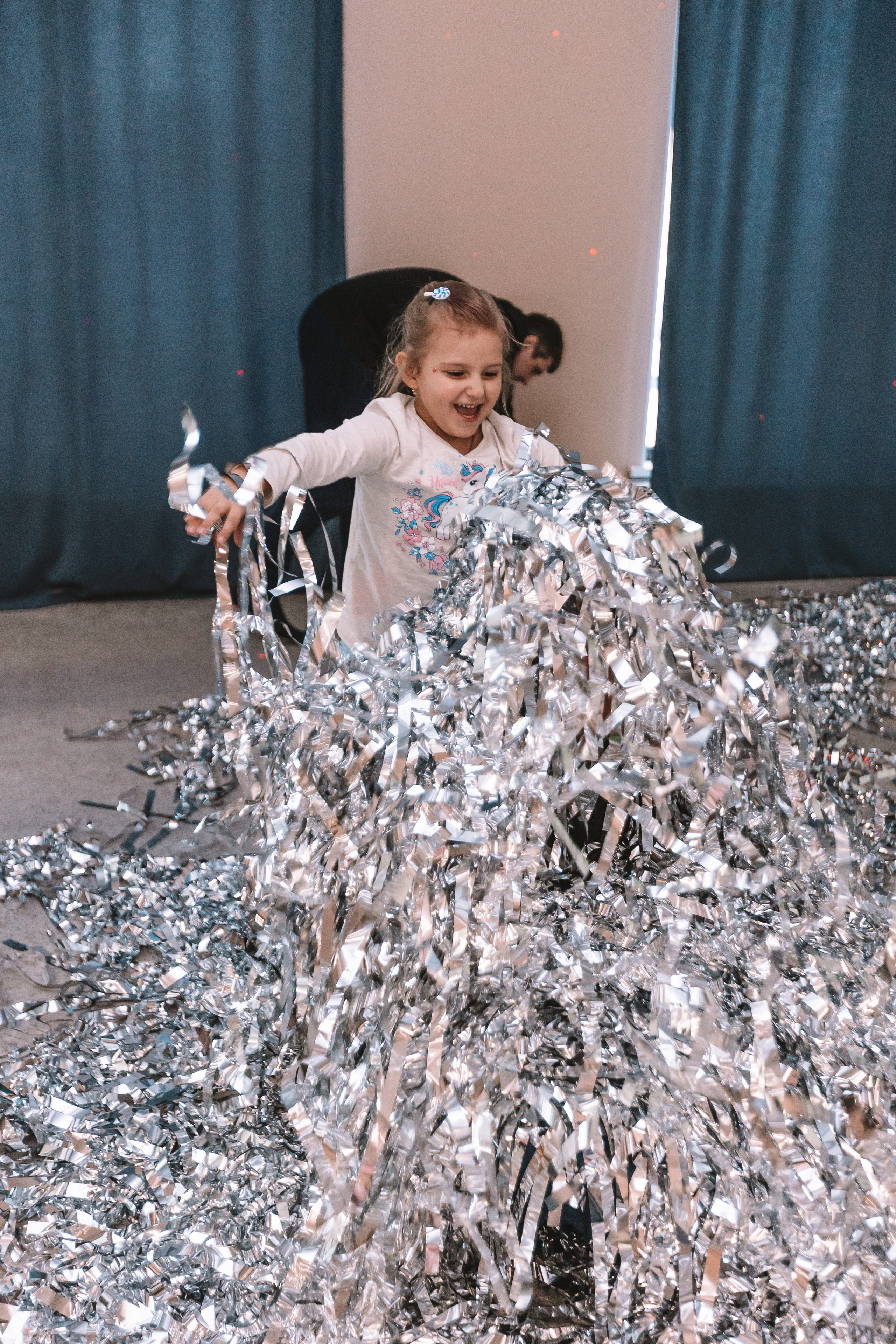 Первый годик в игровой. Семейный фотограф Тюмень, фотограф на роды Салмина Мария