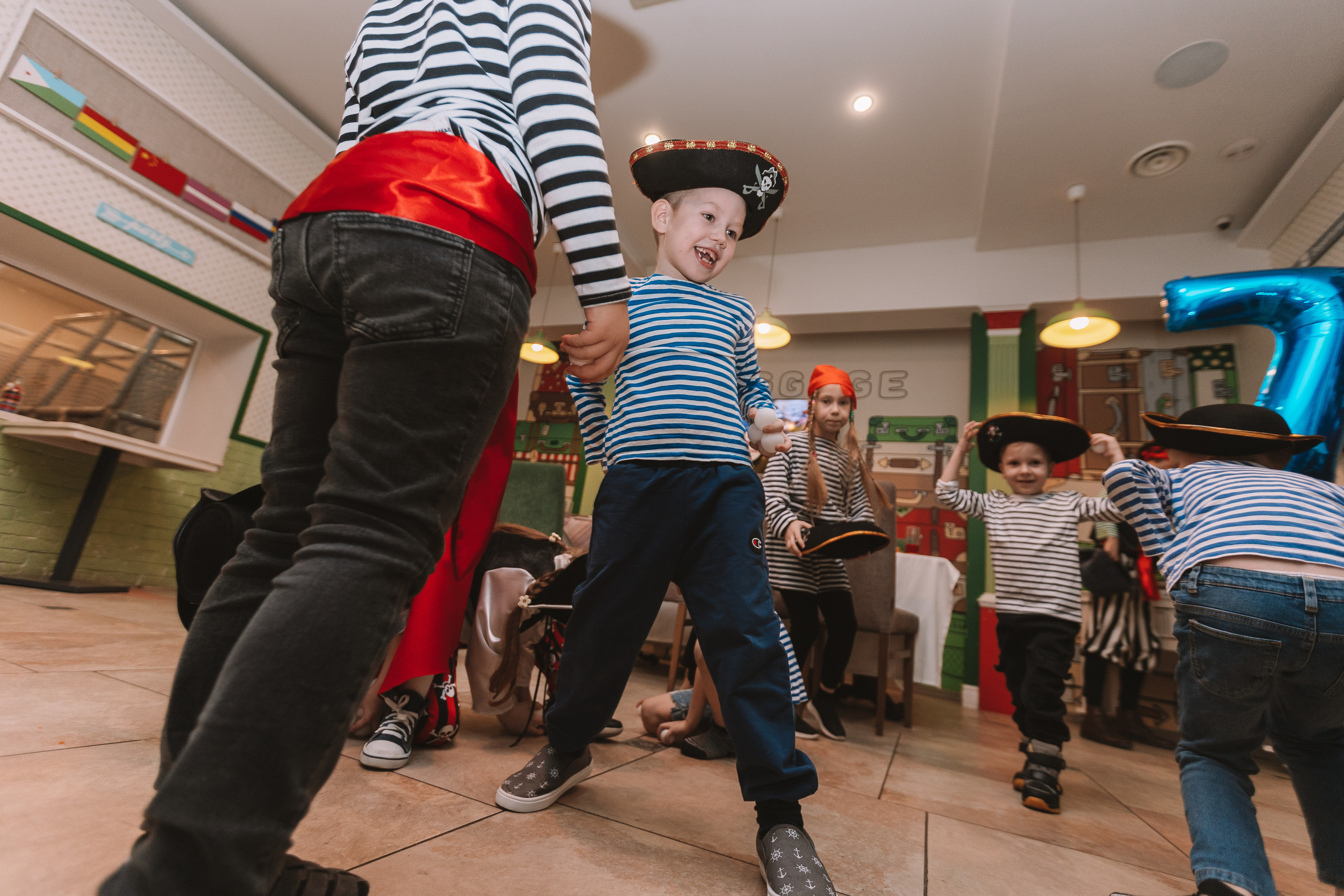 Андерсон. Семейный фотограф Тюмень, фотограф на роды Салмина Мария