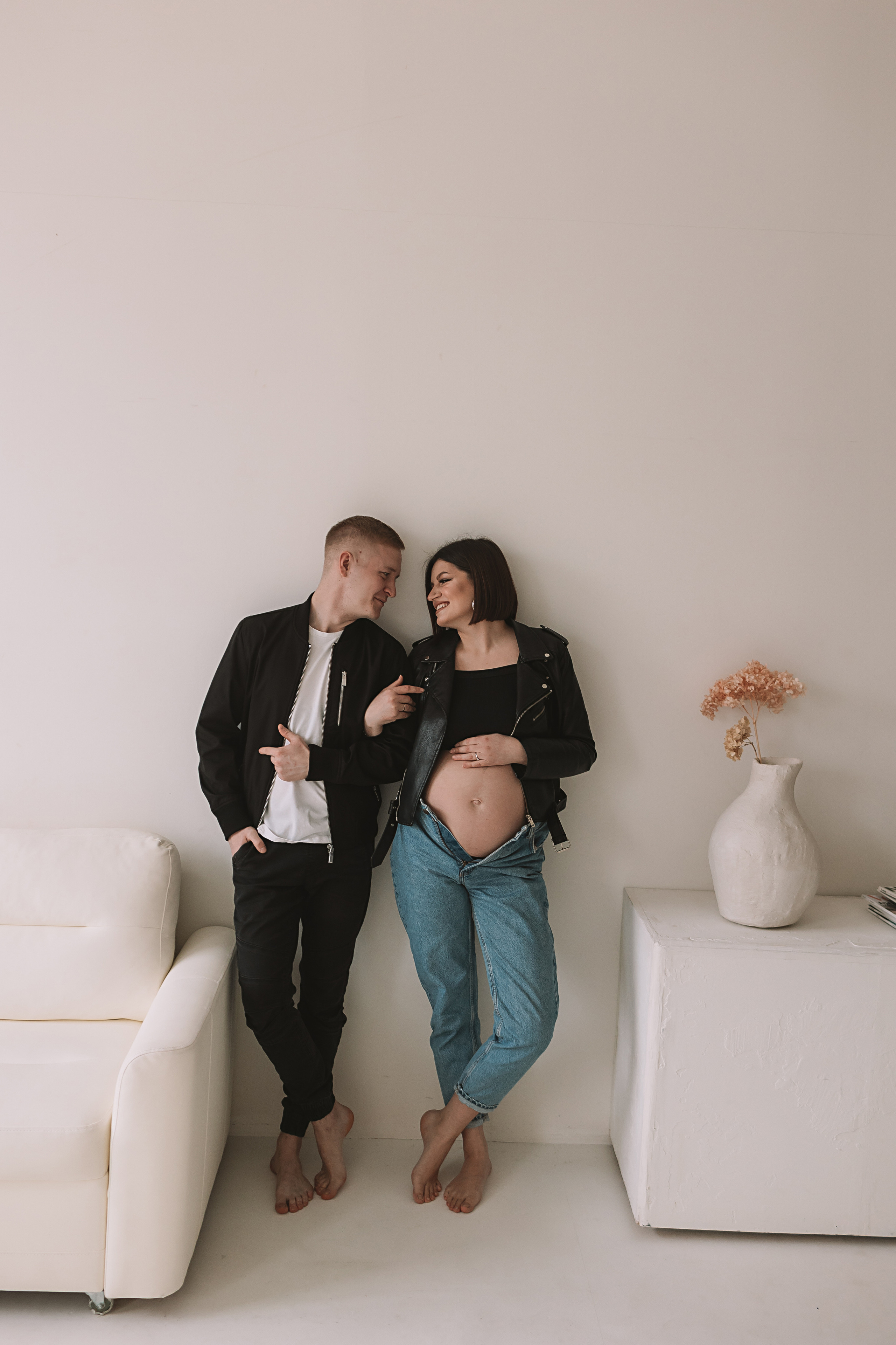 Студия 216 (зал 215). Семейный фотограф Тюмень, фотограф на роды Салмина Мария