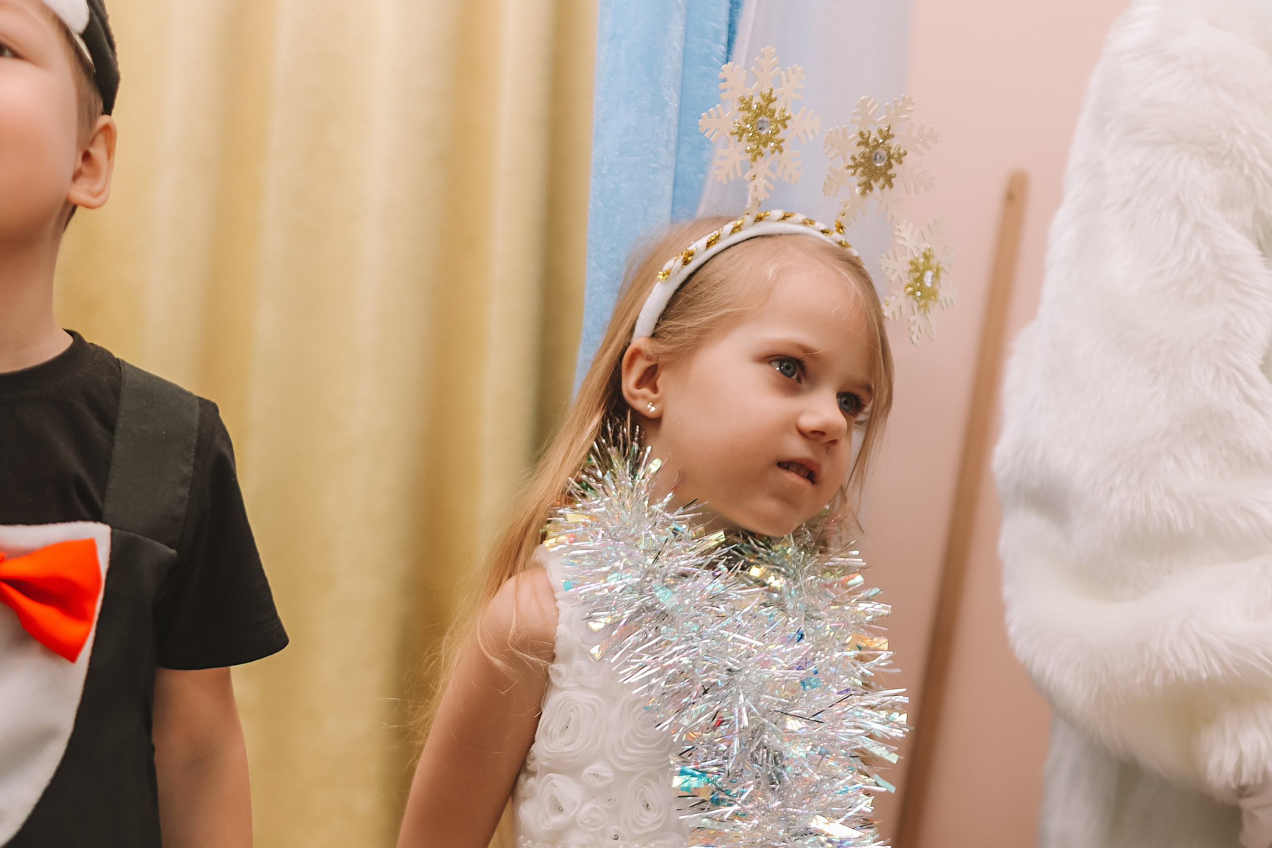 Репортаж новогоднего утренника. Семейный фотограф Тюмень, фотограф на роды Салмина Мария