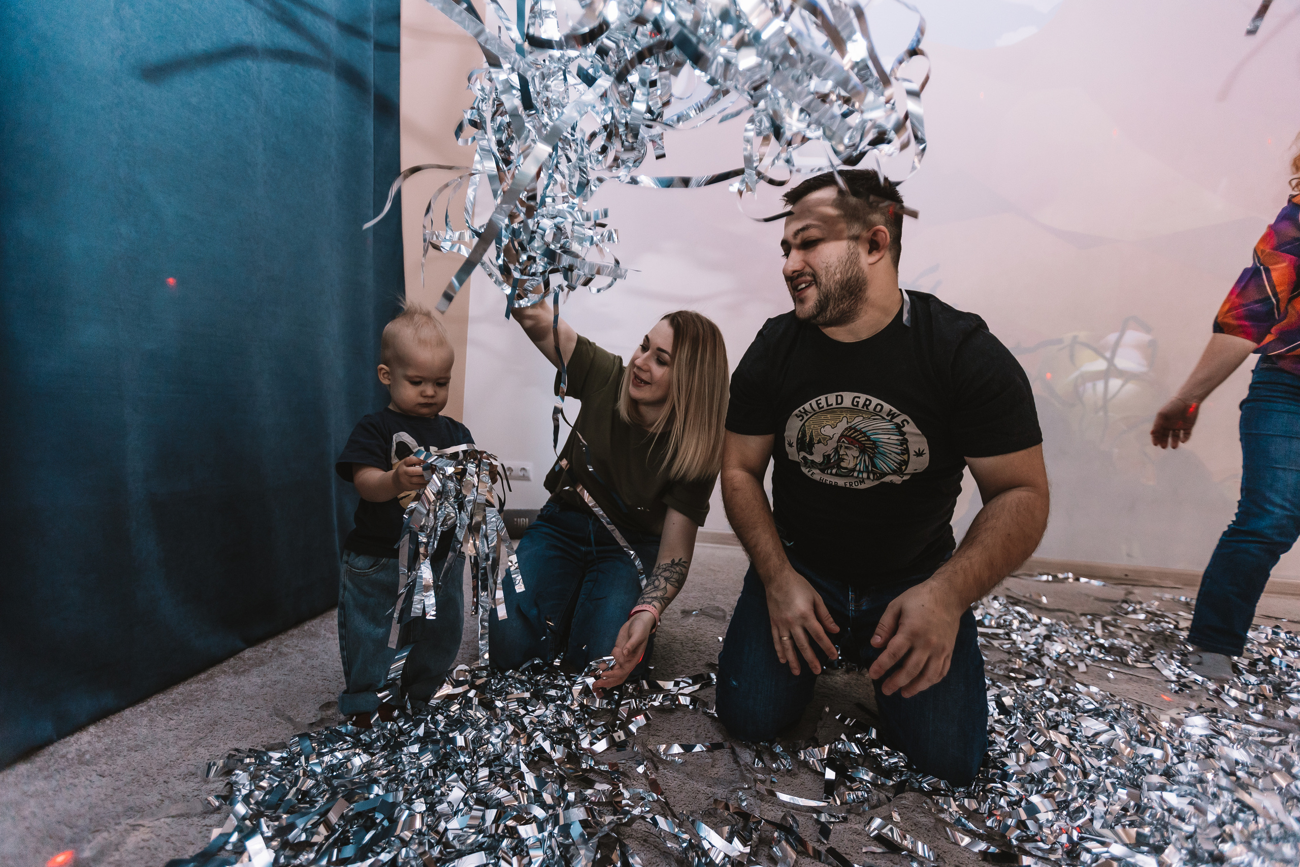 Первый годик в игровой. Семейный фотограф Тюмень, фотограф на роды Салмина Мария