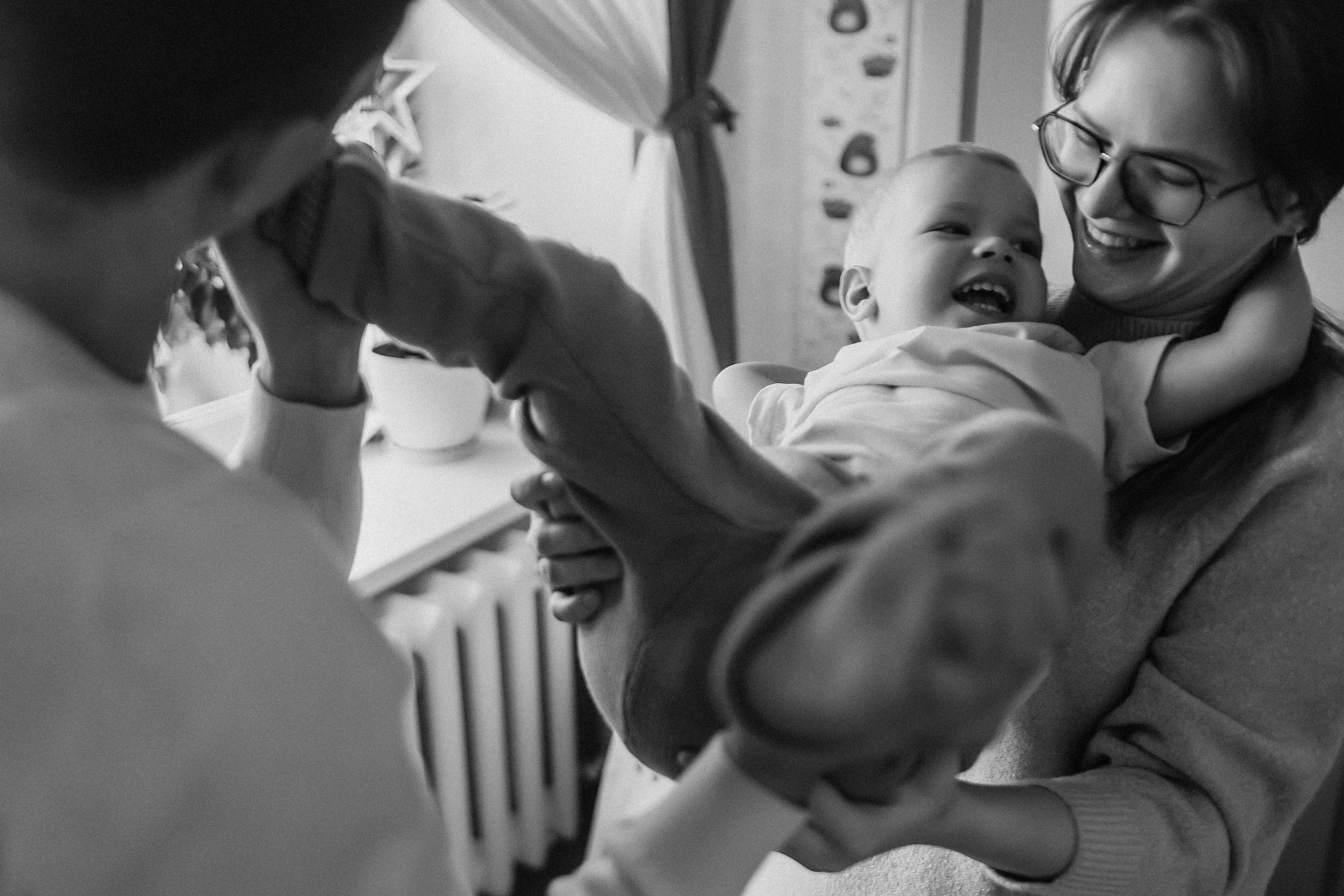 Очень активный Лев. Семейный фотограф Тюмень, фотограф на роды Салмина Мария