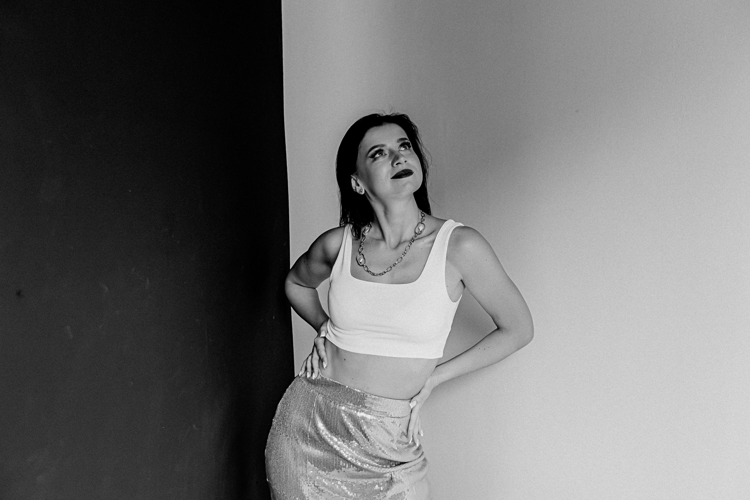 Руководитель студий красоты, студия Белая. Семейный фотограф Тюмень, фотограф на роды Салмина Мария