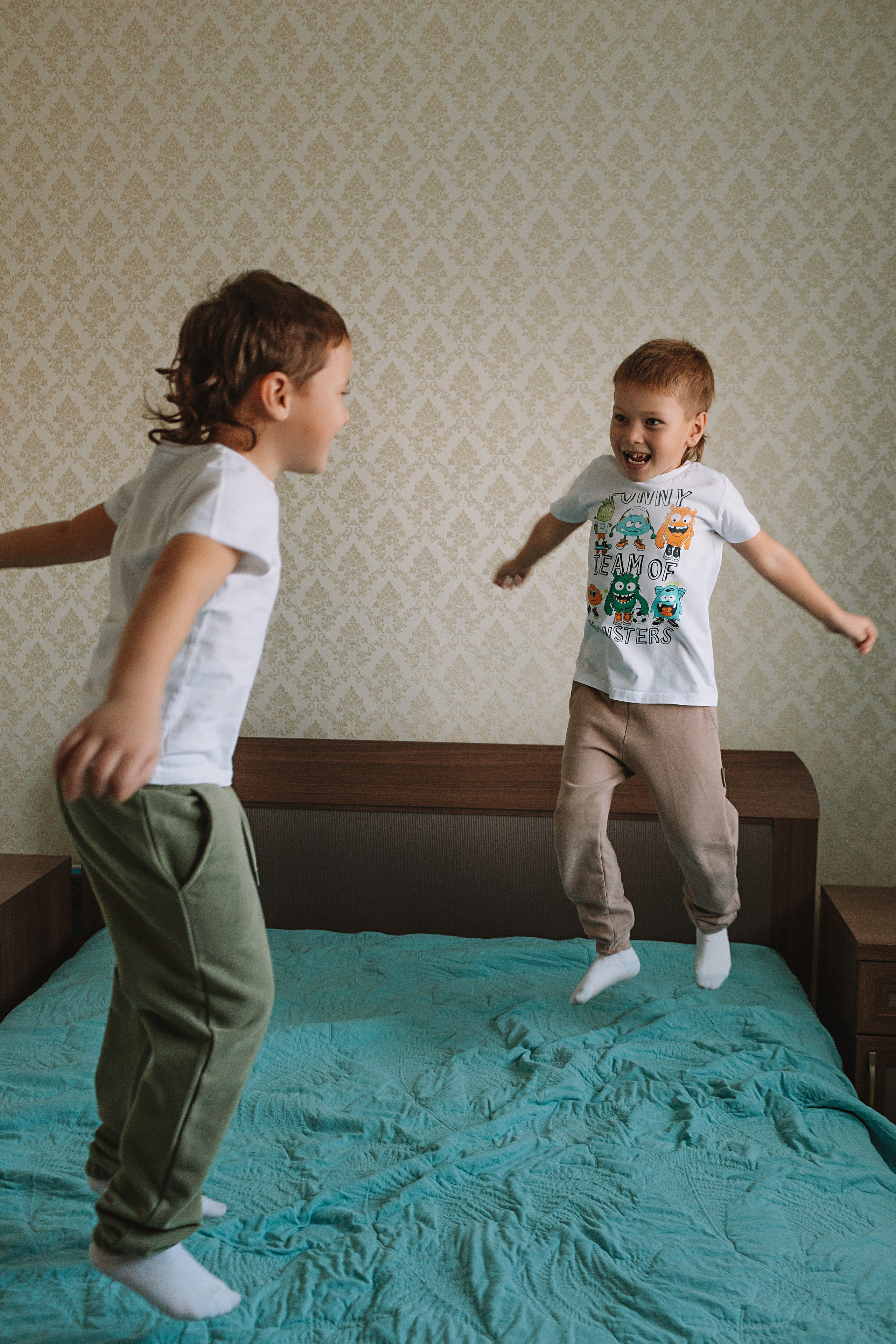 Большая семья (17 человек в частном доме, 2 часа). Семейный фотограф Тюмень, фотограф на роды Салмина Мария